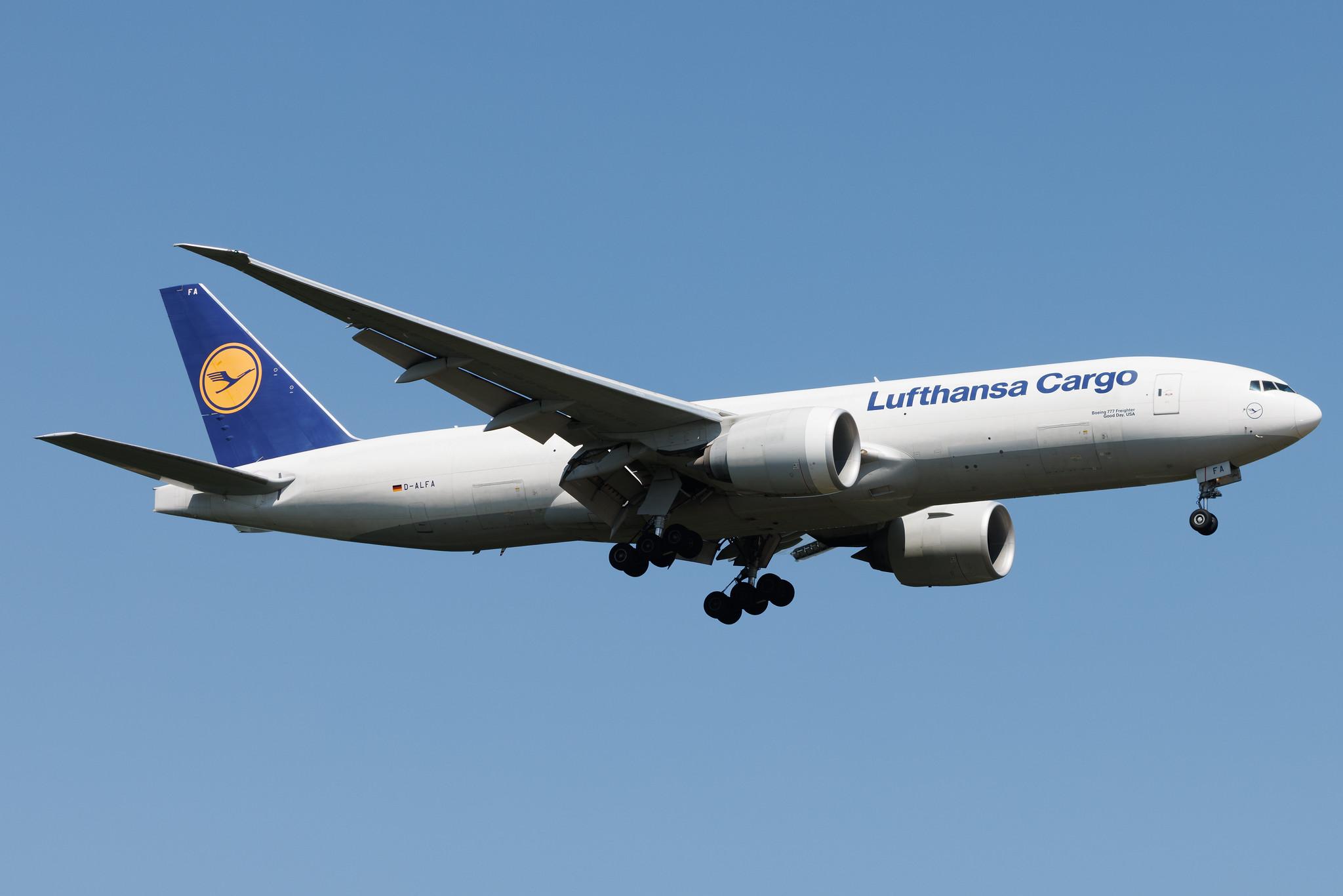 Frankfurt Airport: Lufthansa Cargo (/ GEC) | Boeing 777-FBT B77L | D-ALFA | MSN 41674