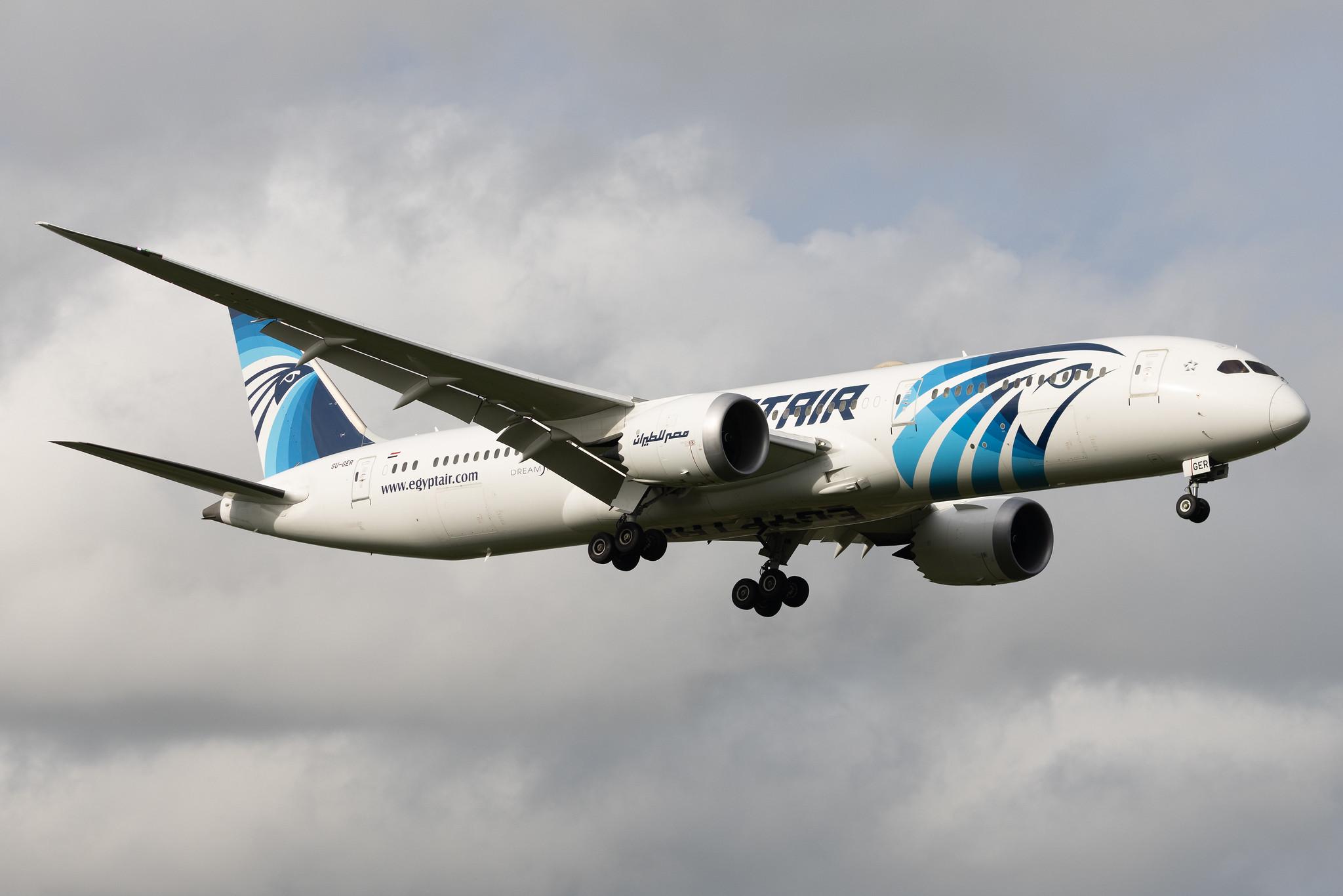 London Heathrow: EgyptAir (MS / MSR) | Boeing 787-9 Dreamliner B789 | SU-GER | MSN 38798