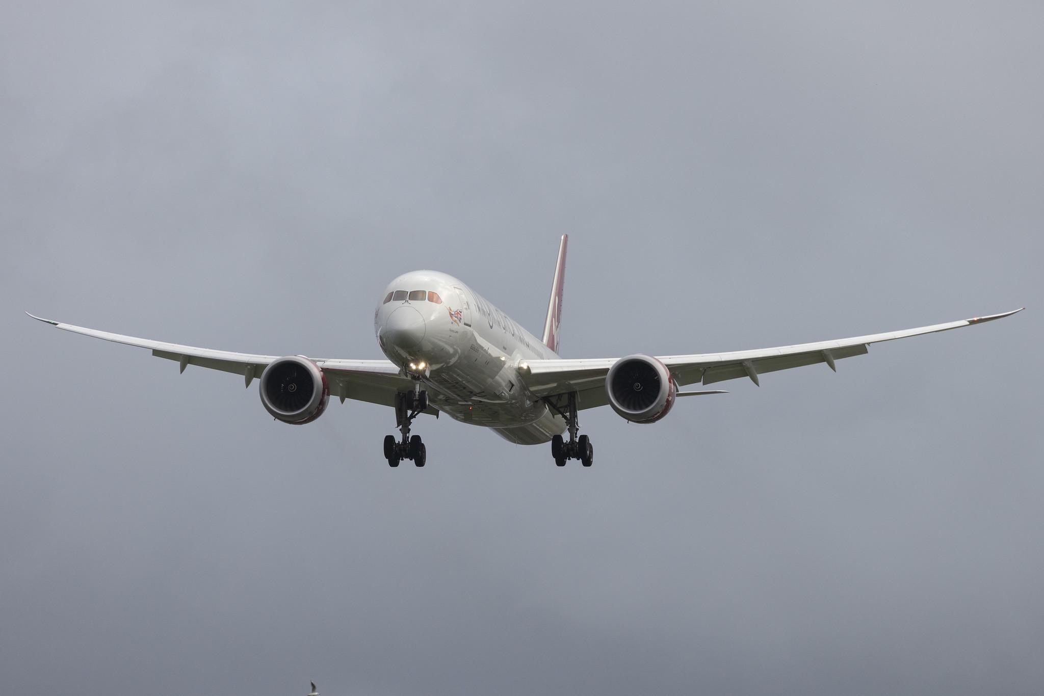 London Heathrow: Virgin Atlantic (VS / VIR) | Boeing 787-9 Dreamliner B789 | G-VNYL | MSN 37981