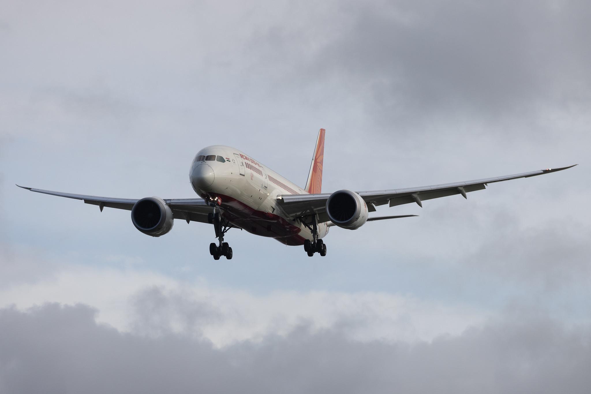 London Heathrow: Air India (AI / AIC) | Boeing 787-8 Dreamliner B788 | VT-ANW | MSN 36294