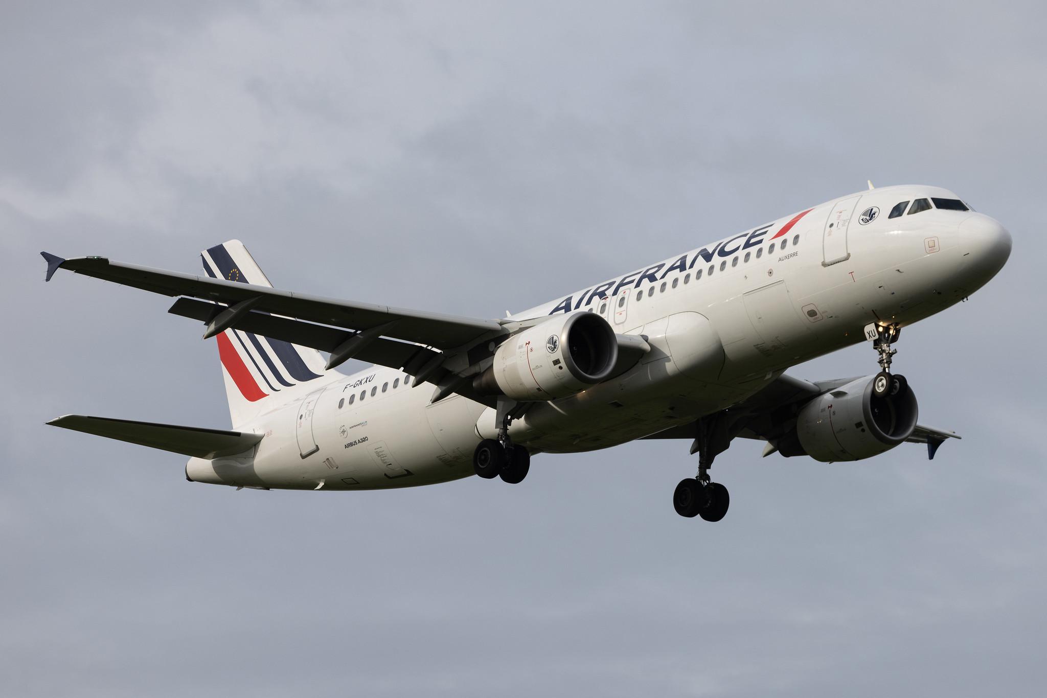 London Heathrow: Air France (AF / AFR) | Airbus A320-214 A320 | F-GKXU | MSN 4063