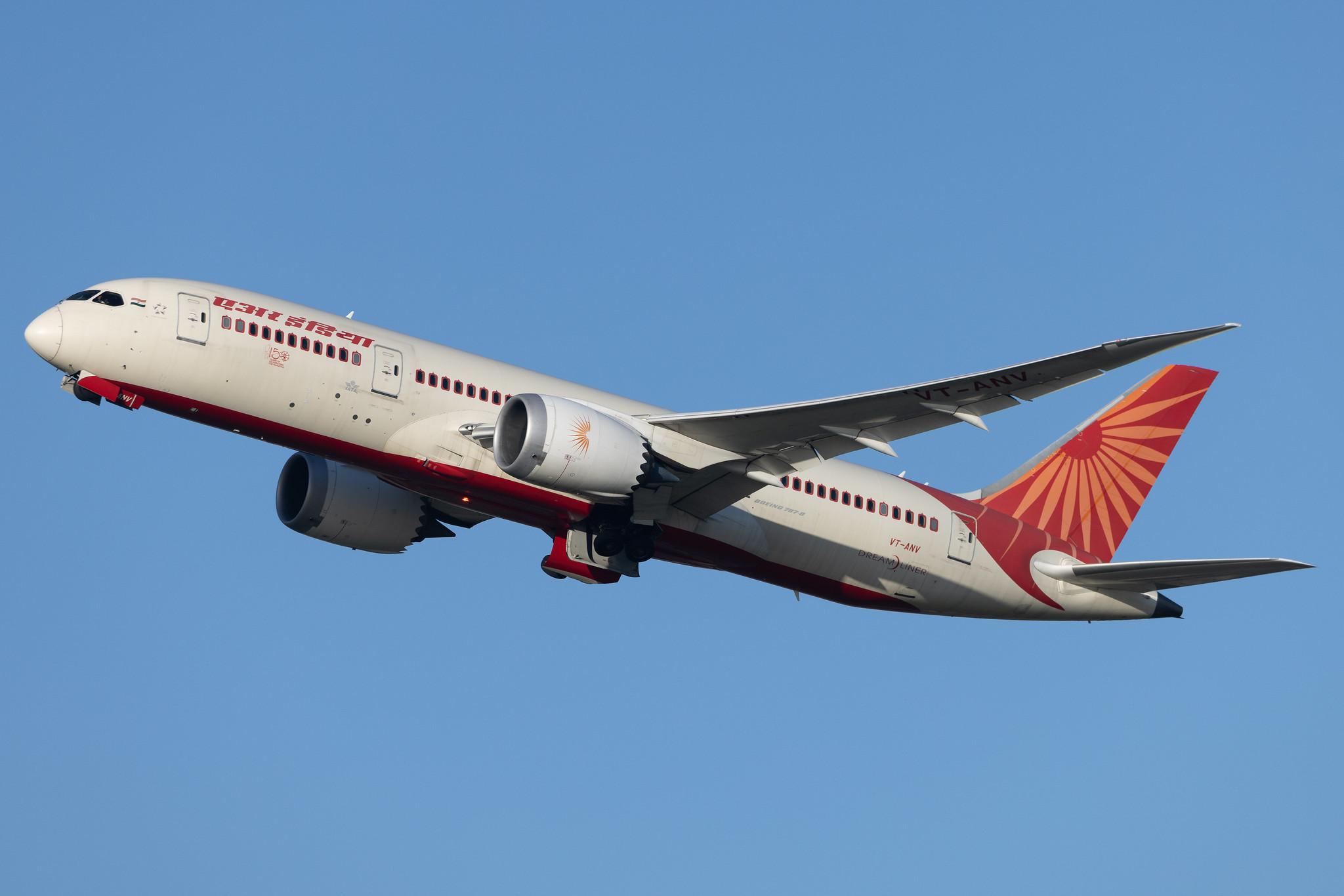 London Heathrow: Air India (AI / AIC) | Boeing 787-8 Dreamliner B788 | VT-ANV | MSN 36293