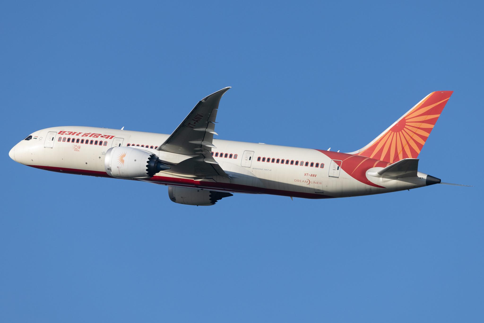 London Heathrow: Air India (AI / AIC) | Boeing 787-8 Dreamliner B788 | VT-ANV | MSN 36293