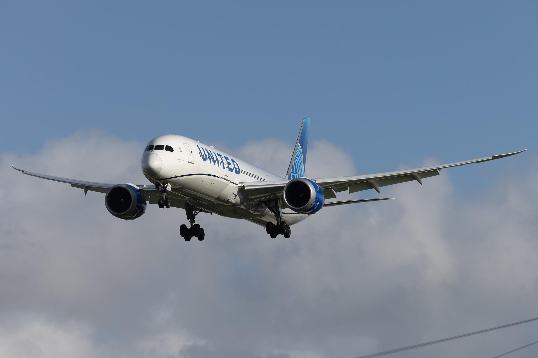 London Heathrow: United Airlines (UA / UAL) | Boeing 787-9 Dreamliner B789 | N29981 | MSN 66142