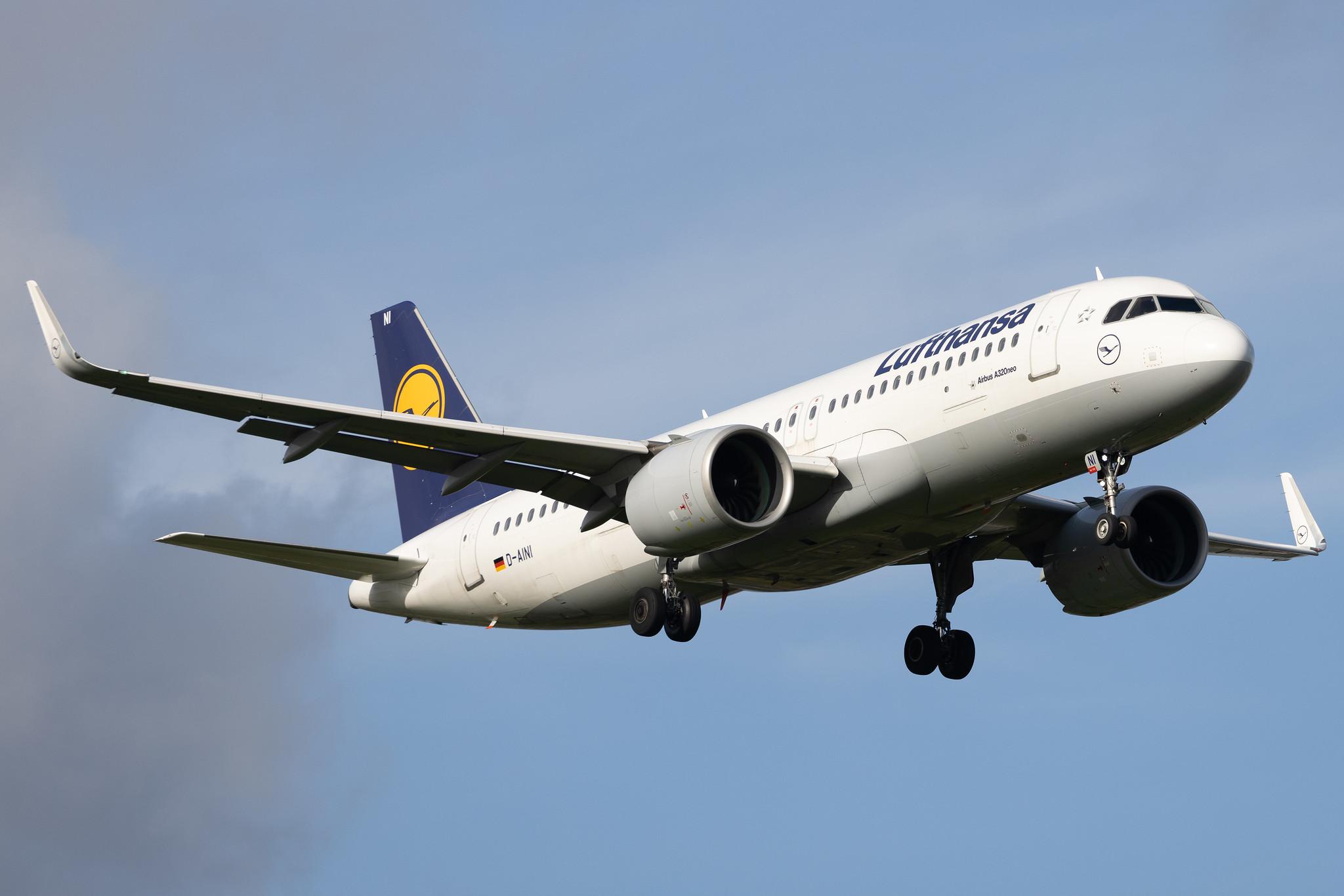 London Heathrow: Lufthansa (LH / DLH) | Airbus A320-271N A20N | D-AINI | MSN 7710