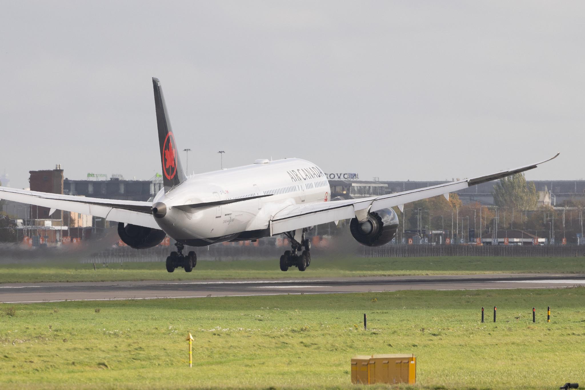 London Heathrow: Air Canada (AC / ACA) | Boeing 787-9 Dreamliner B789 | C-FVLU | MSN 38360