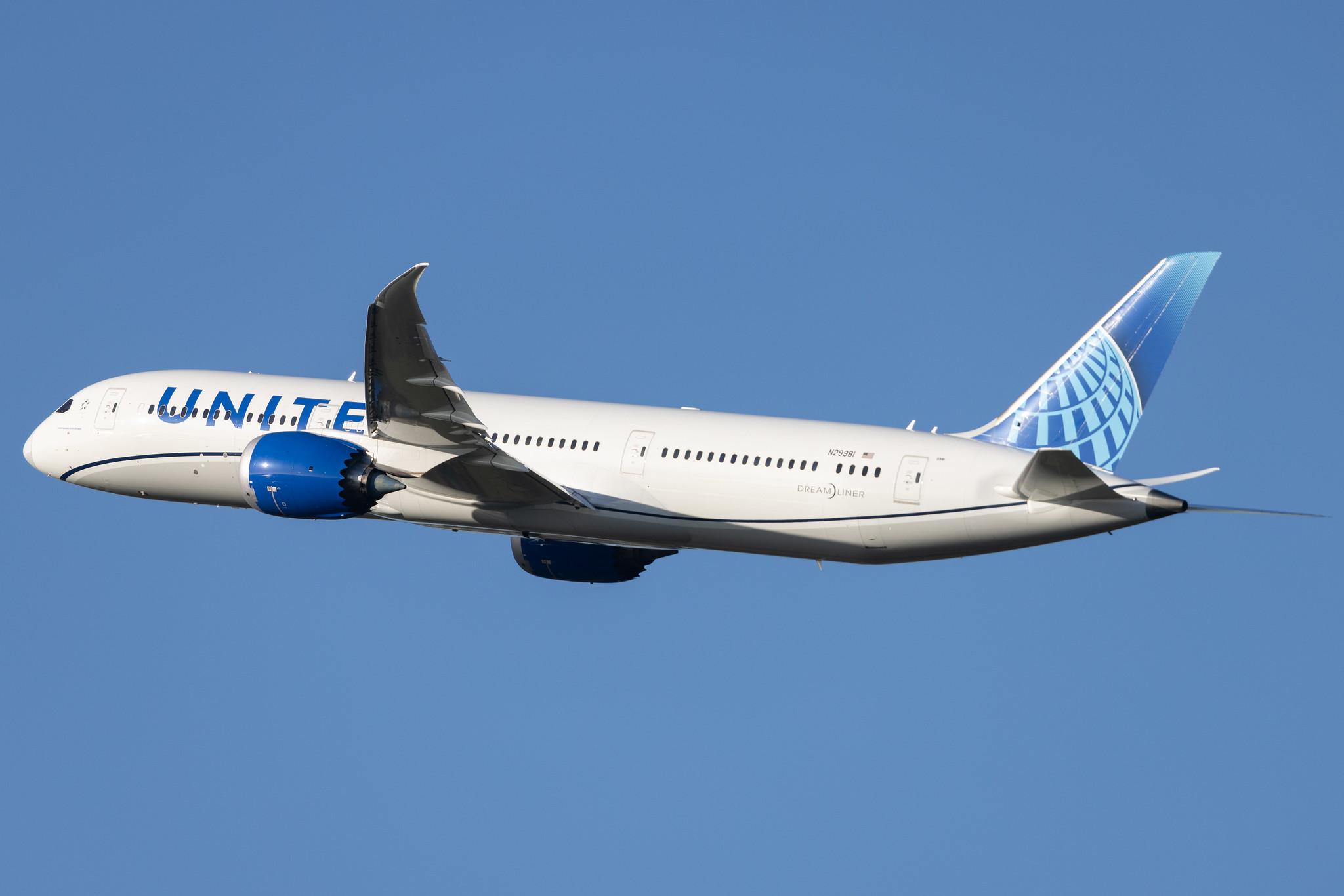 London Heathrow: United Airlines (UA / UAL) | Boeing 787-9 Dreamliner B789 | N29981 | MSN 66142