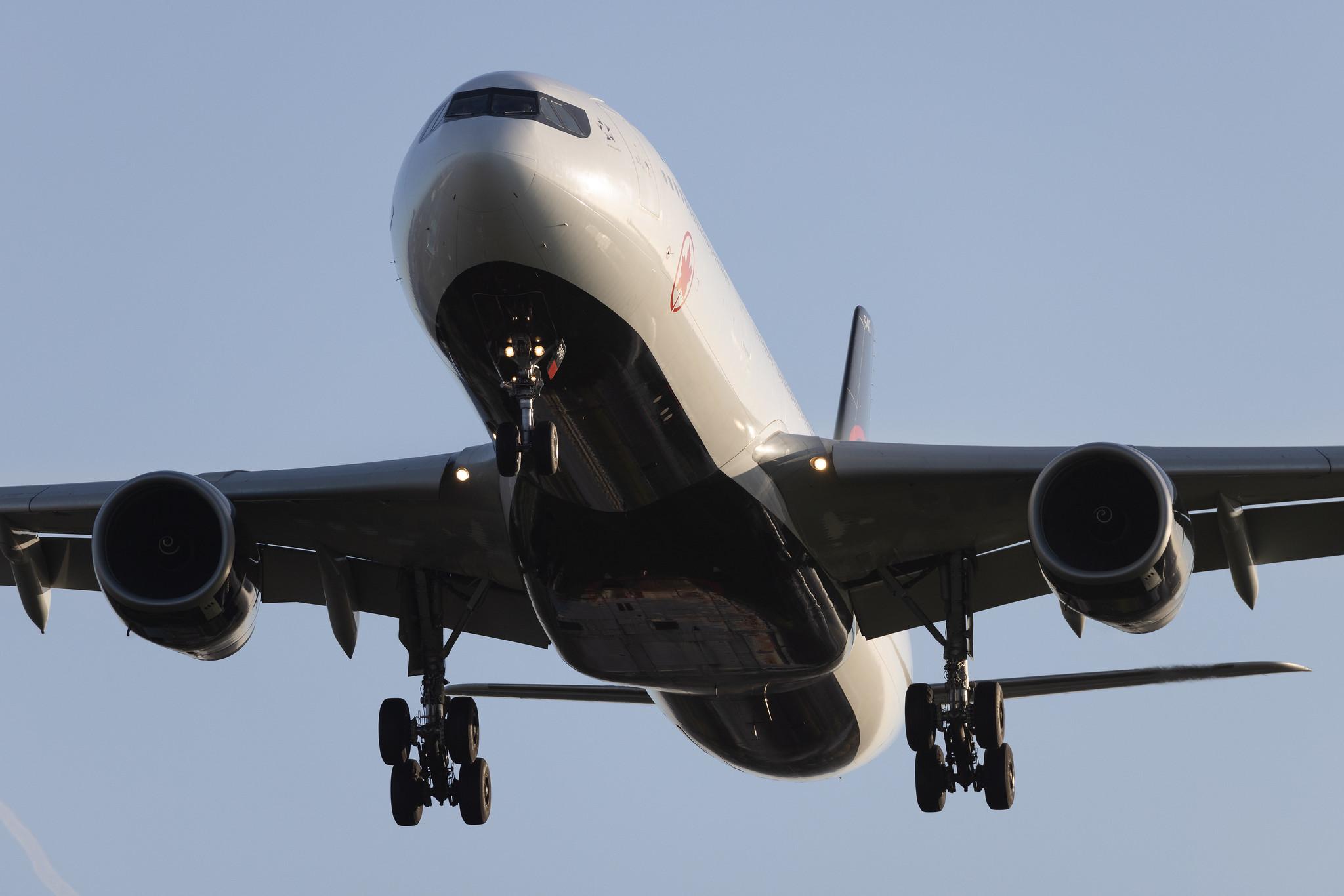 London Heathrow: Air Canada (AC / ACA) | Airbus A330-343 A333 | C-GEGC | MSN 1006