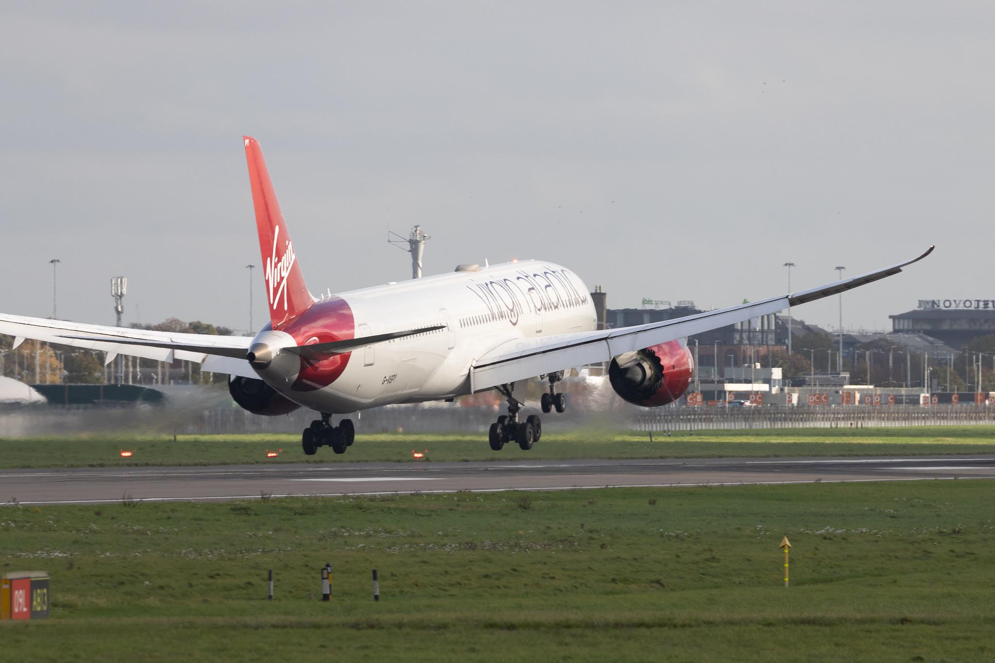 London Heathrow: Virgin Atlantic (VS / VIR) | Boeing 787-9 Dreamliner B789 | G-VSPY | MSN 37973