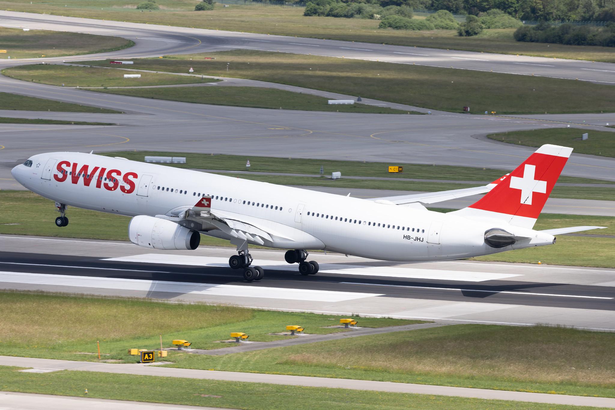 Flughafen Zürich: Swiss (LX / SWR) | Airbus A330-343 A333 | HB-JHJ | MSN 1188
