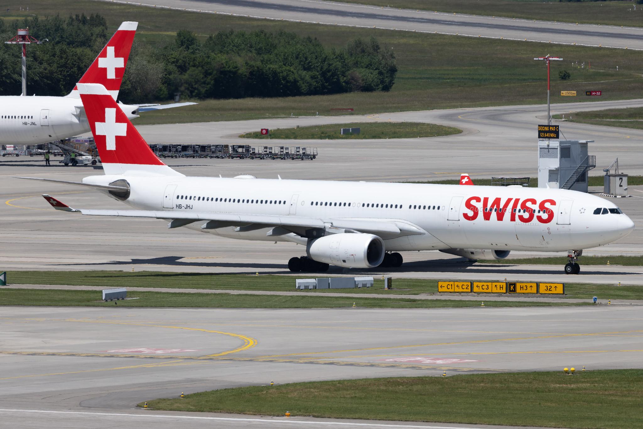 Flughafen Zürich: Swiss (LX / SWR) | Airbus A330-343 A333 | HB-JHJ | MSN 1188