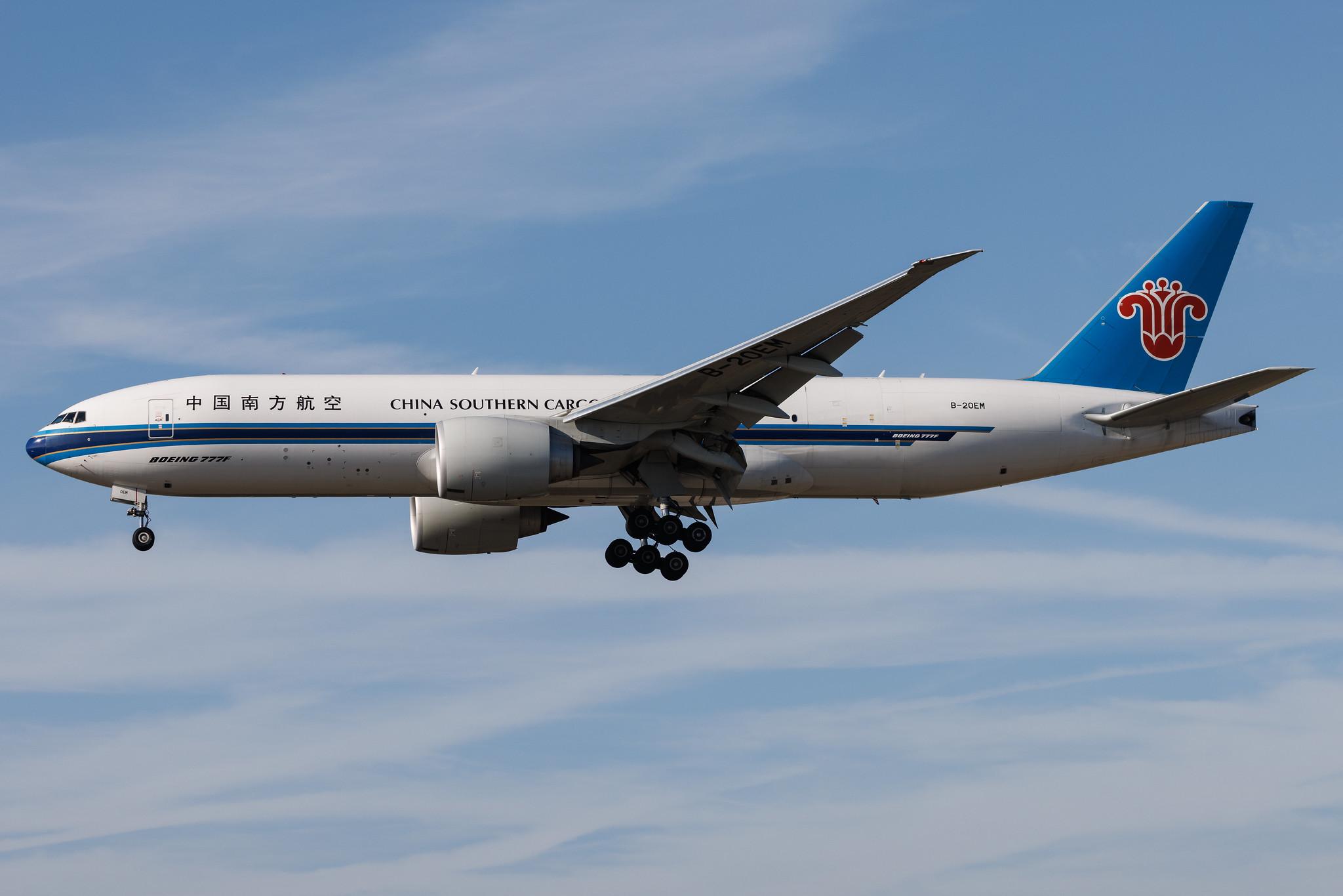 Frankfurt Airport: China Southern Airlines (CZ / CSN) | Boeing 777-F B77L | B-20EM | MSN 65421