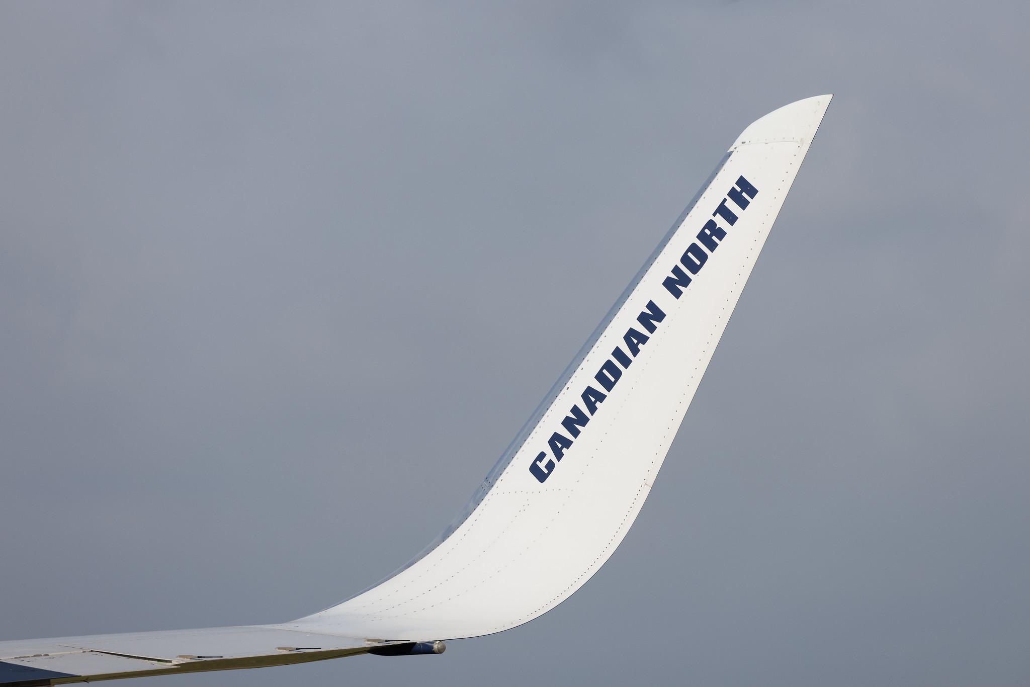 Hamburg Airport: Canadian North (5T / AKT) | Boeing 737-36Q B733 | D-ANAC | MSN 28760