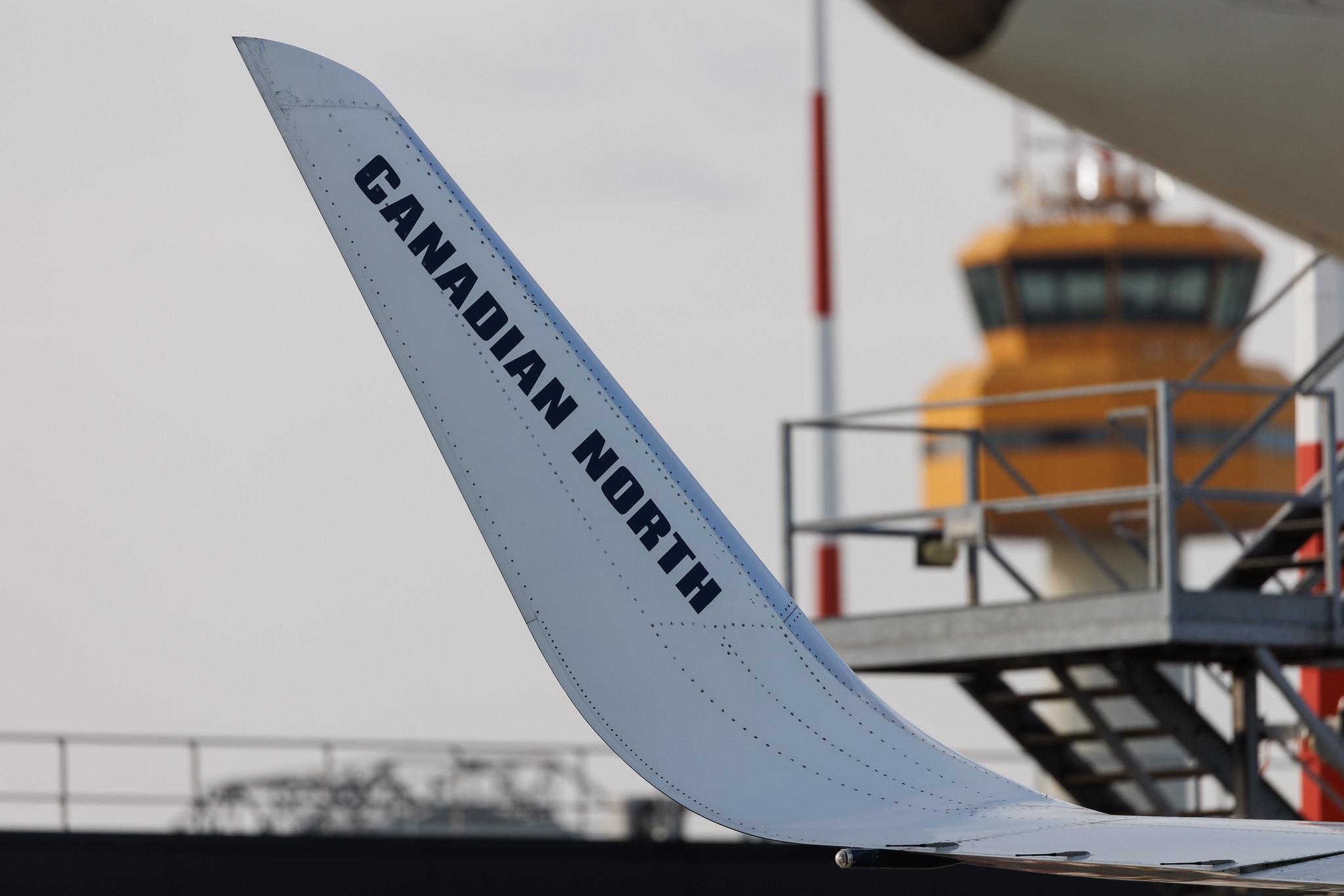 Hamburg Airport: Canadian North (5T / AKT)| Boeing 737-36Q B733 | D-ANAC | MSN 28760