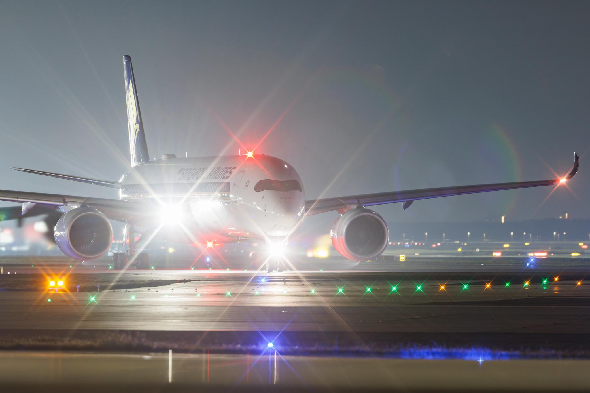 Frankfurt Airport: Singapore Airlines (SQ / SIA) | Airbus A350-941 A359 | 9V-SMO | MSN 116