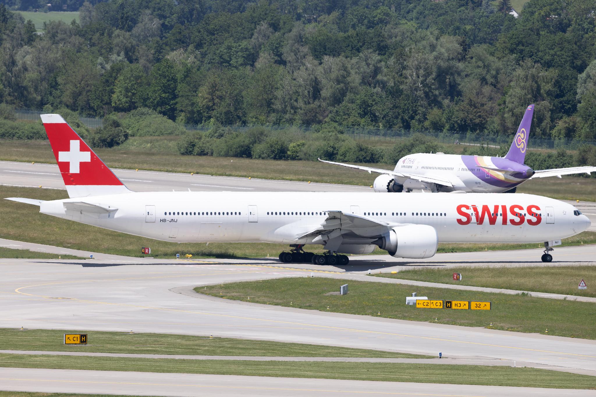 Flughafen Zürich: Swiss (LX / SWR) | Boeing 777-3DE(ER) B77W | HB-JNJ | MSN 62755