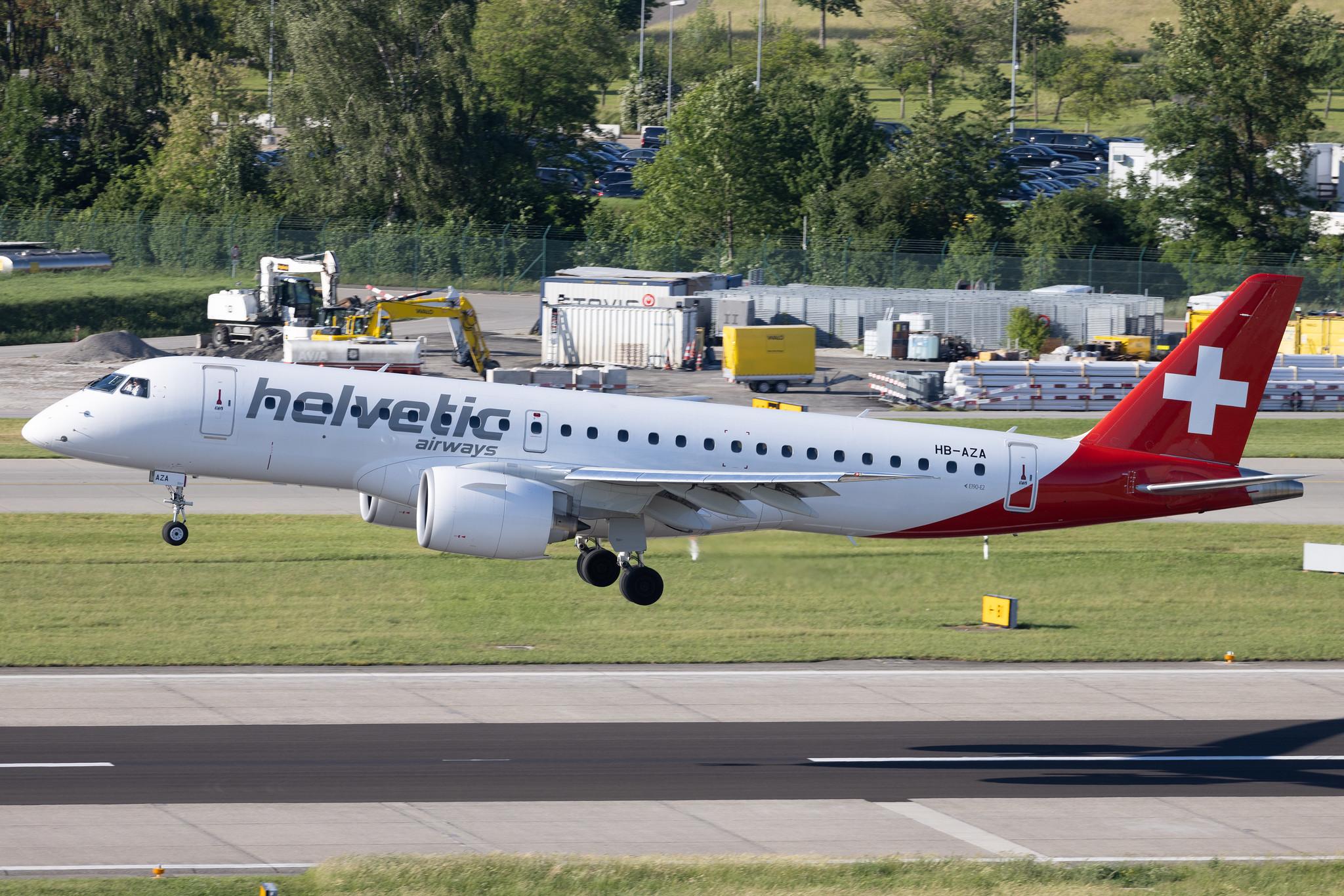 Flughafen Zürich: Helvetic Airways (2L / OAW) | Embraer E190-E2 E290 | HB-AZA | MSN 19020022