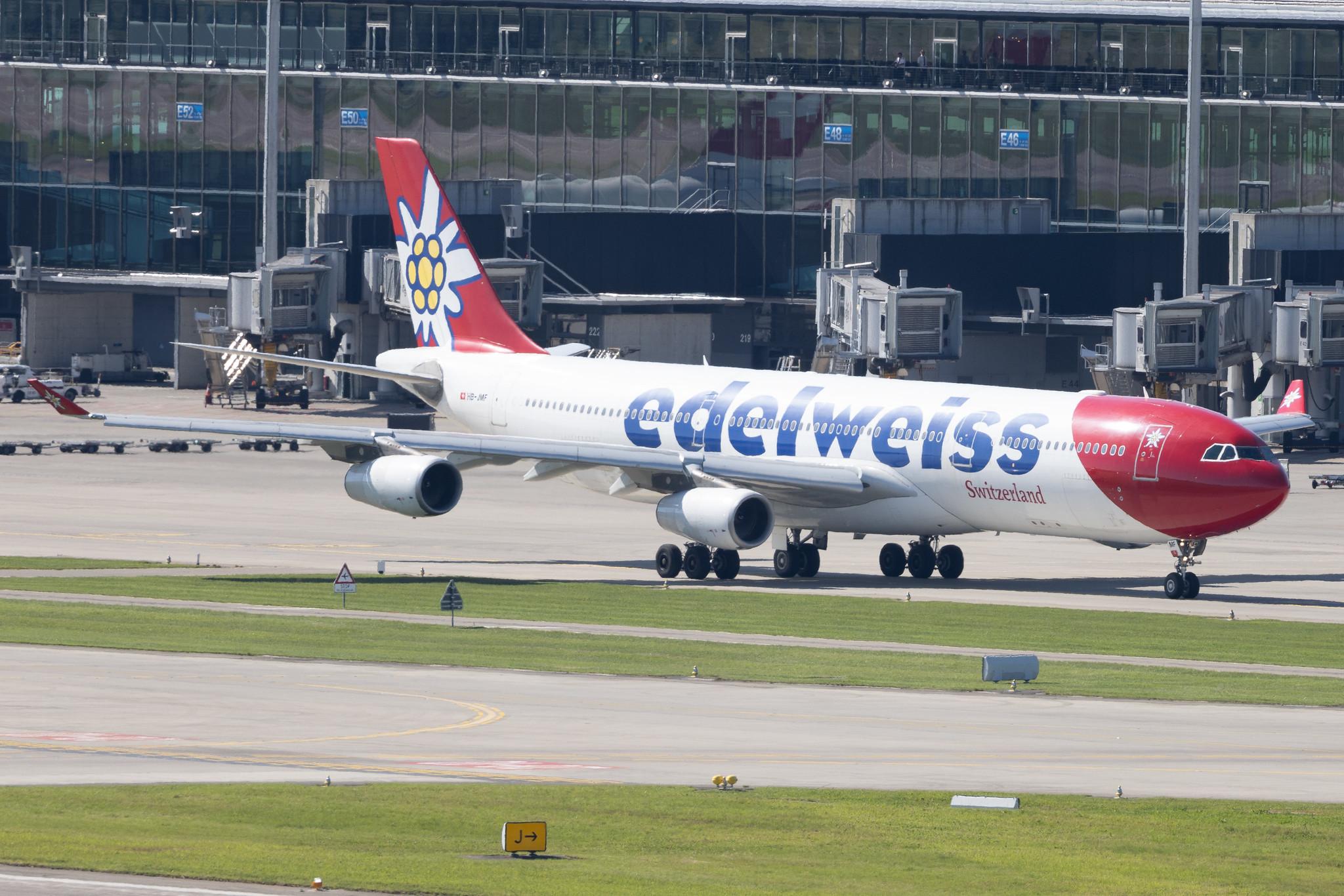 Flughafen Zürich: Edelweiss Air (WK / EDW) | Airbus A340-313 A343 | HB-JMF | MSN 0561