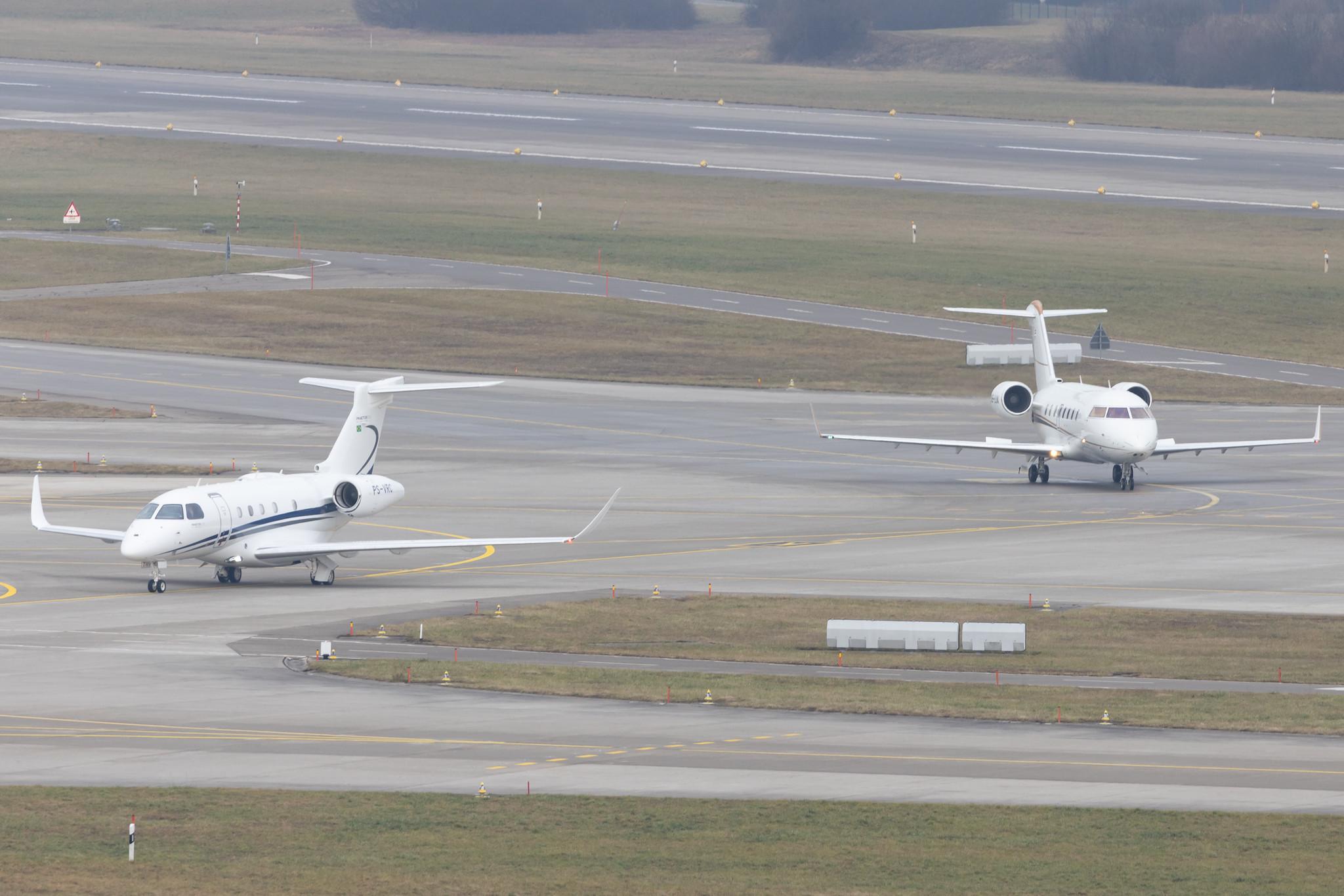 Flughafen Zürich: Premium Jet | Bombardier Challenger 650 CL60 | OE-LUA | MSN 6139