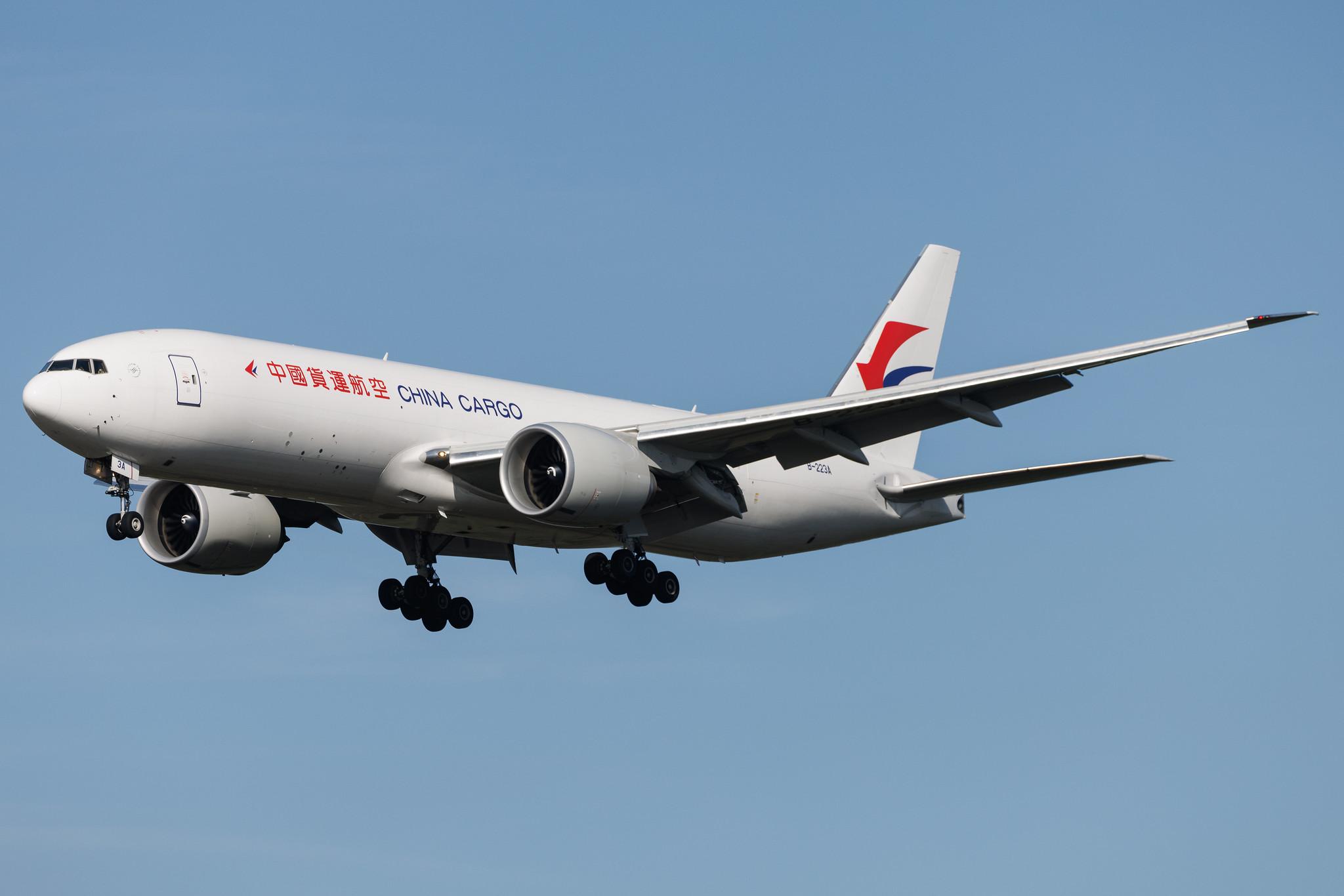 Frankfurt Airport: China Cargo Airlines (CK / CKK) | Boeing 777-F B77L | B-223A | MSN 67799