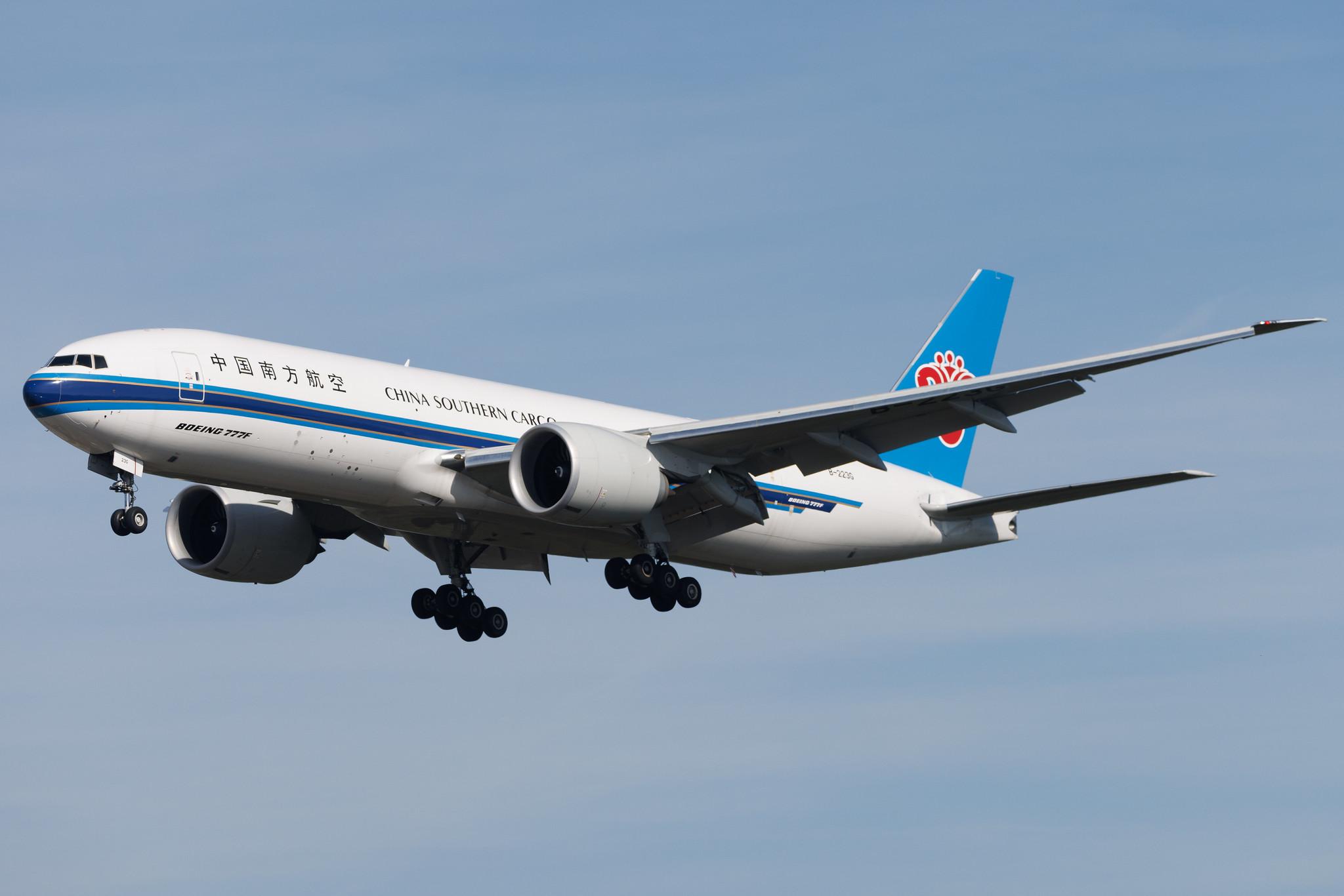 Frankfurt Airport: China Southern Cargo (/ CSG) |  Boeing 777-F B77L | B-223G | MSN 67821