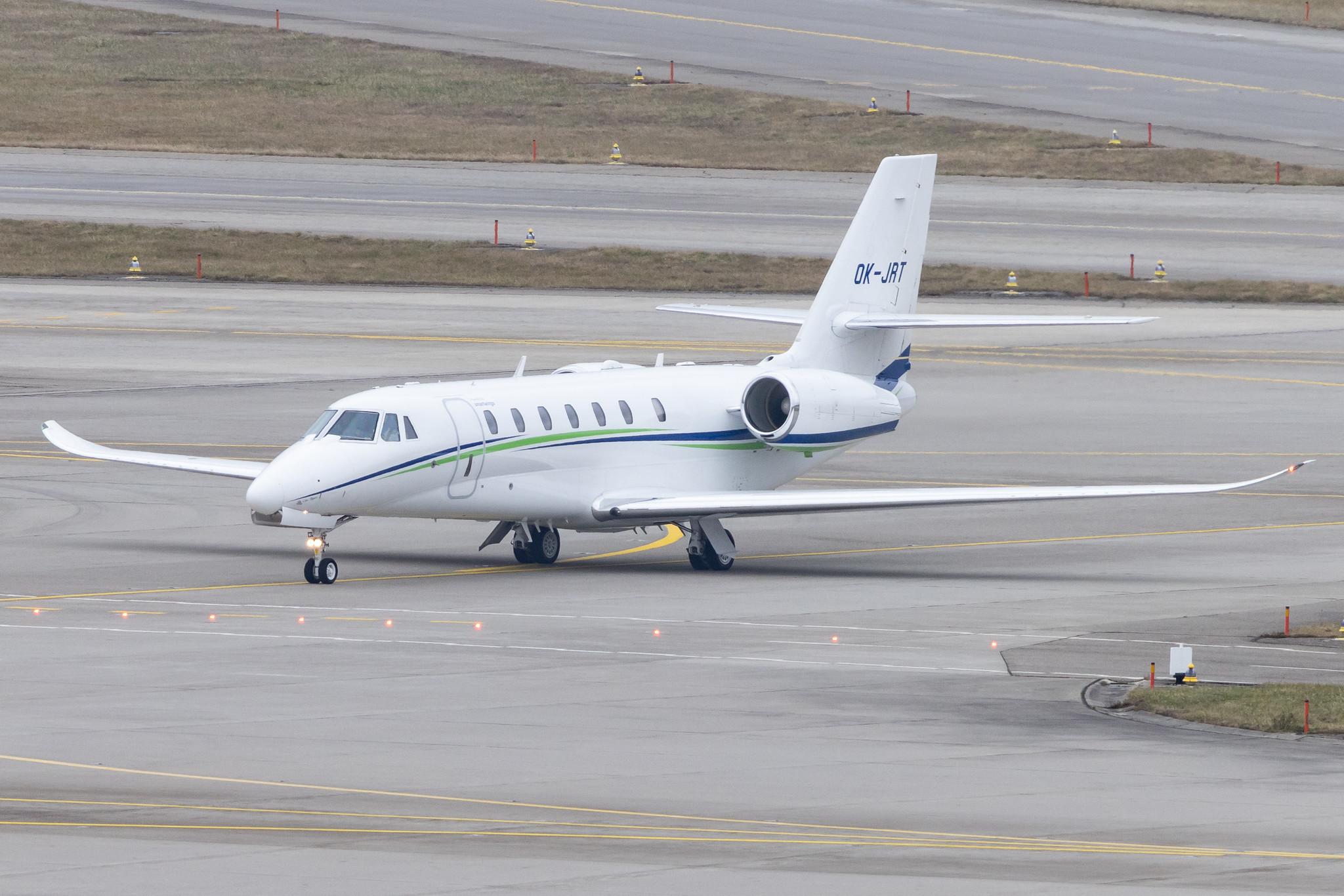 Flughafen Zürich: Smartwings (QS / TVS) | Cessna 680 Citation Sovereign+ C680 | OK-JRT | MSN 680-0558