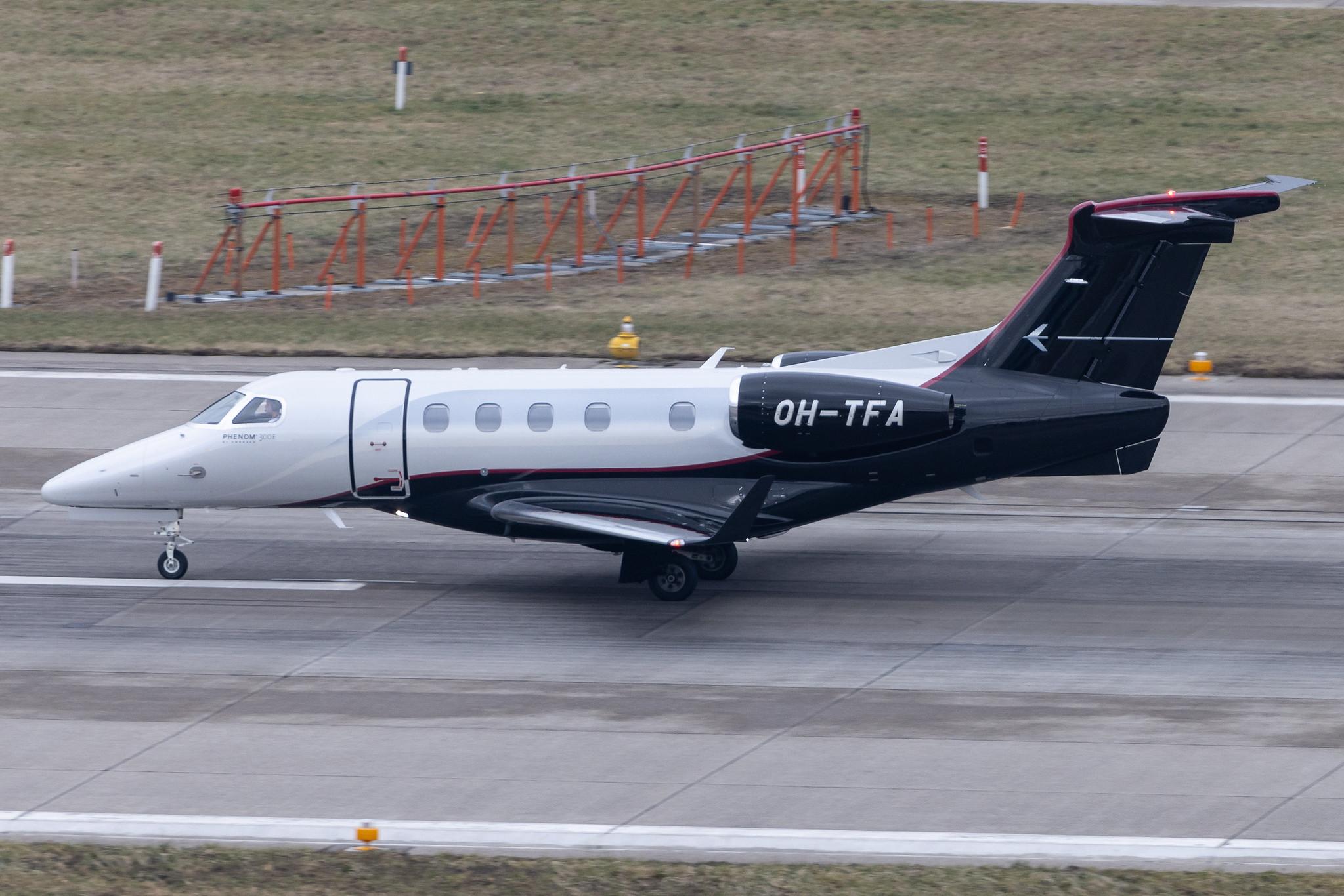 Flughafen Zürich: Scanwings (/ ABF) | Embraer Phenom 300 E55P | OH-TFA | MSN 50500476