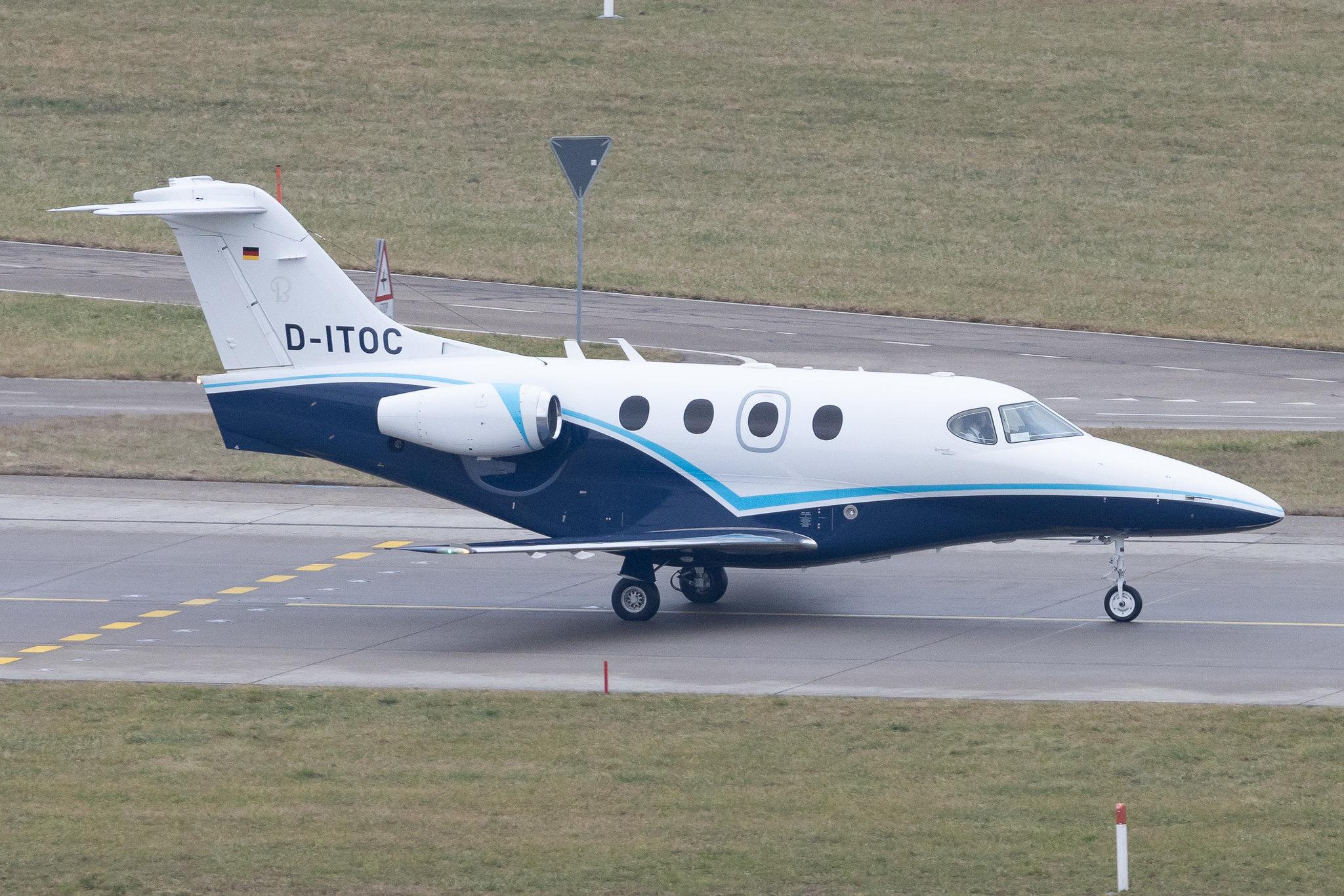 Flughafen Zürich: Exxaero (/ XRO) | Beech 390 Premier IA PRM1 | D-ITOC | MSN RB-181