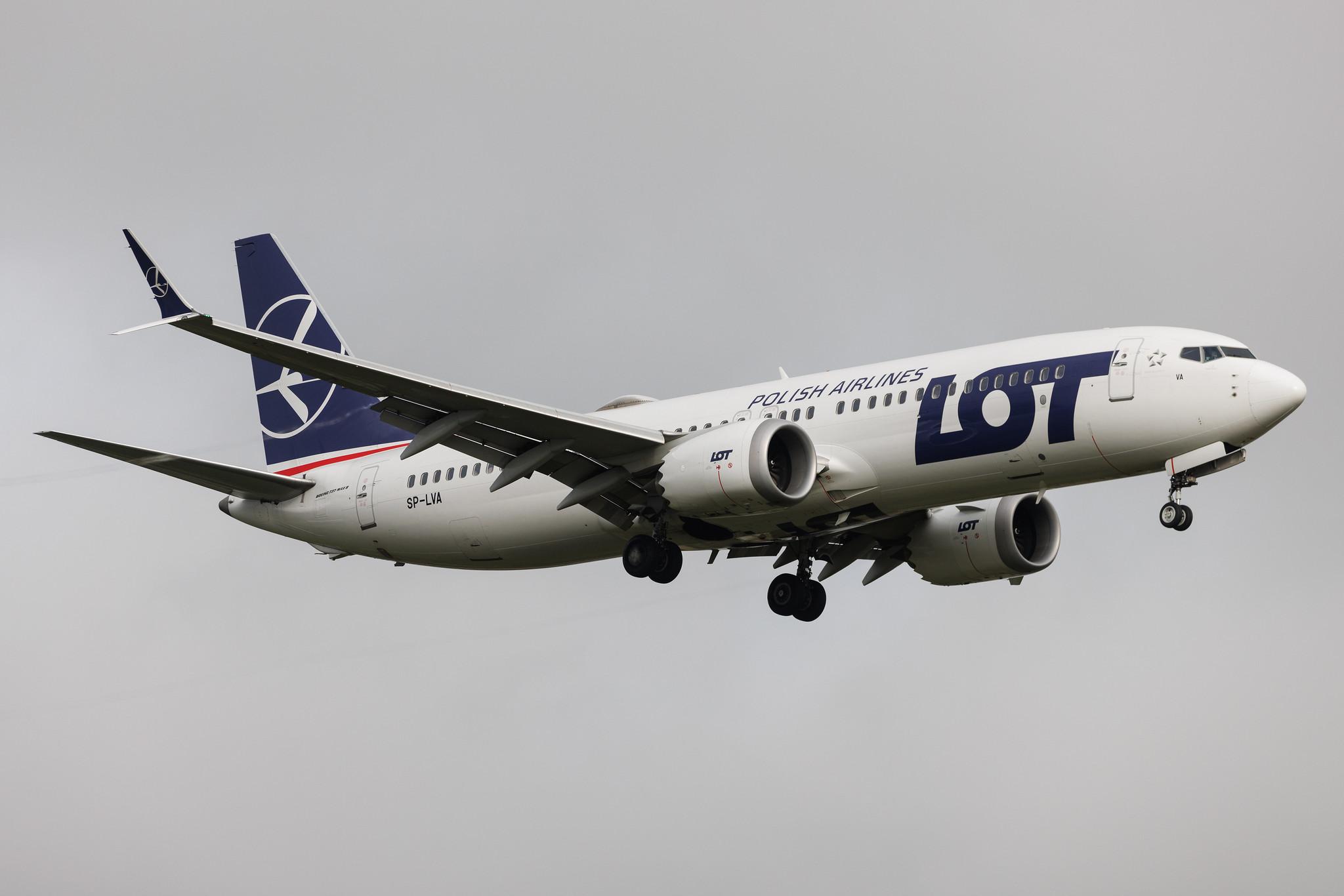 London Heathrow: LOT (LO / LOT) | Boeing 737 MAX 8 B38M | SP-LVA | MSN 64067