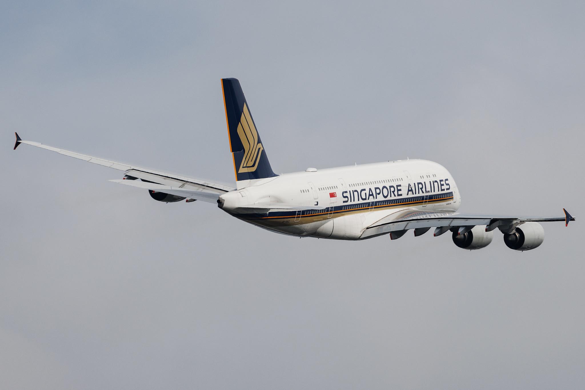 London Heathrow: Singapore Airlines (SQ / SIA) | Airbus A380-841 A388 | 9V-SKZ | MSN 255
