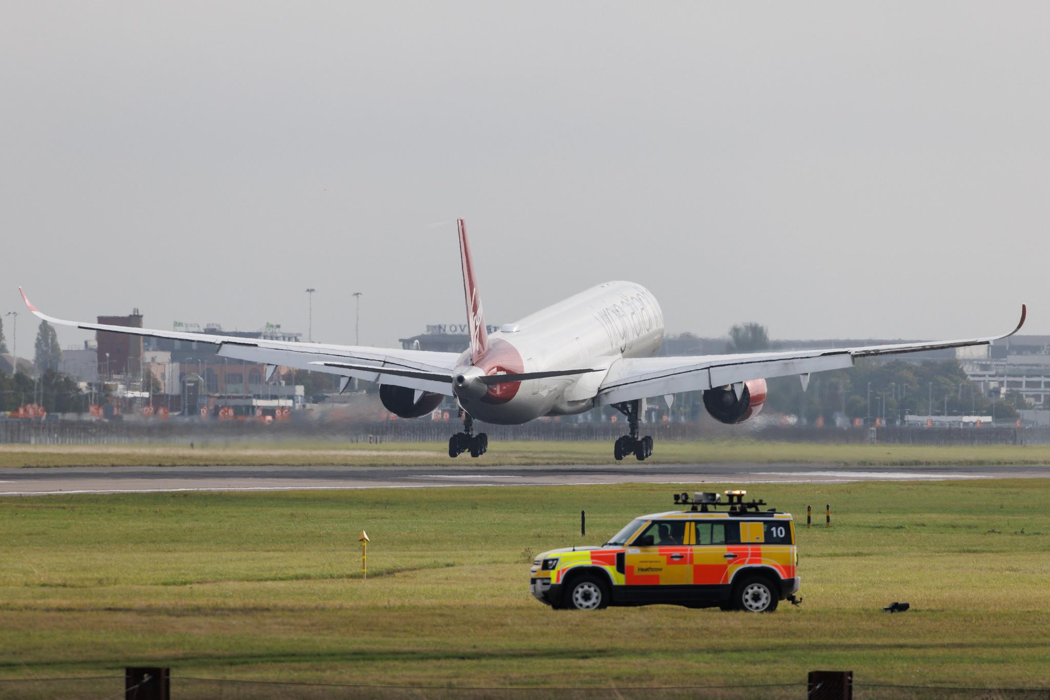 London Heathrow: Virgin Atlantic (VS / VIR) | Airbus A350-1041 A35K | G-VPRD | MSN 319
