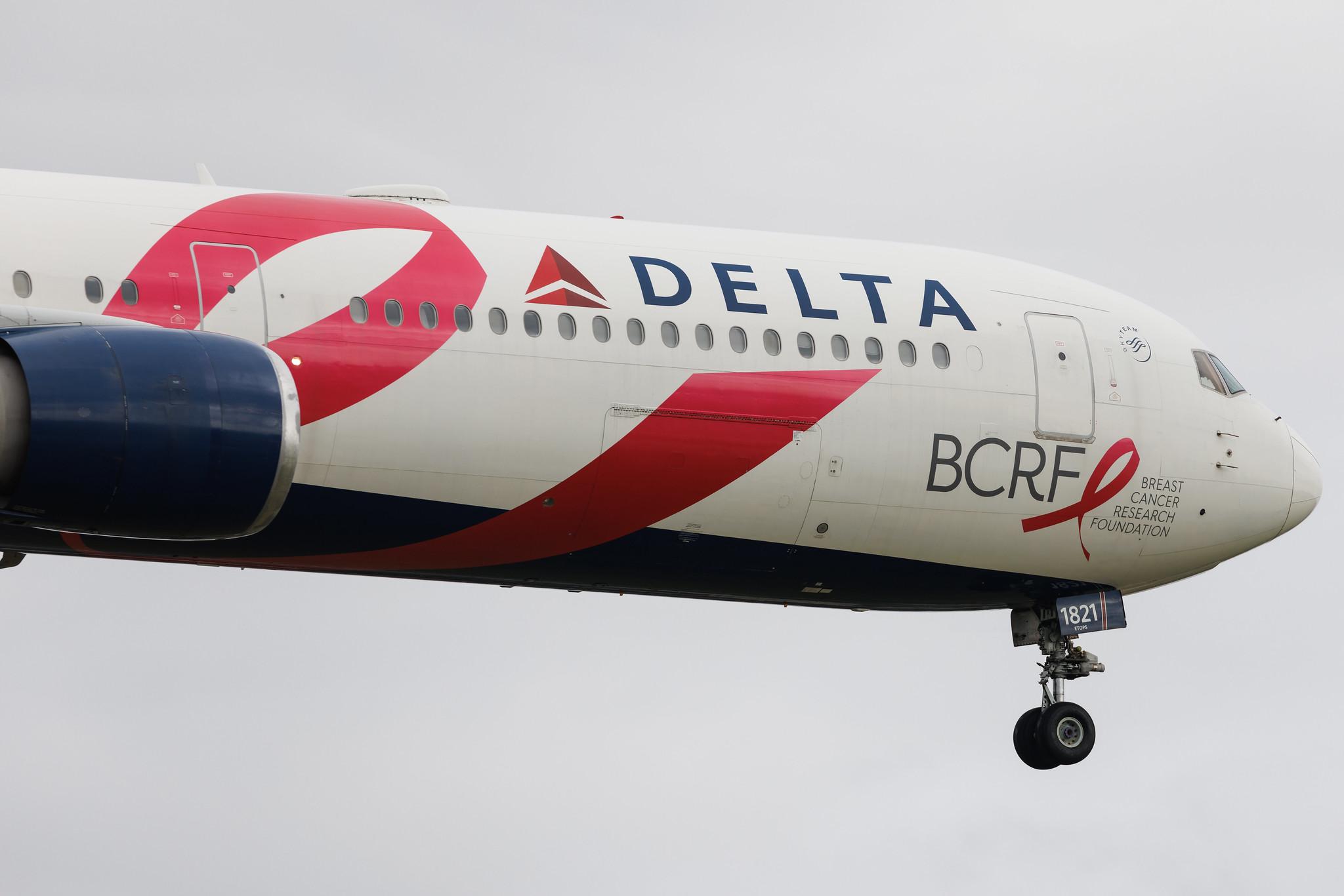London Heathrow: Delta Air Lines (DL / DAL) | Livery: BCRF Livery | Boeing 767-432(ER) B764 | N845MH | MSN 29719