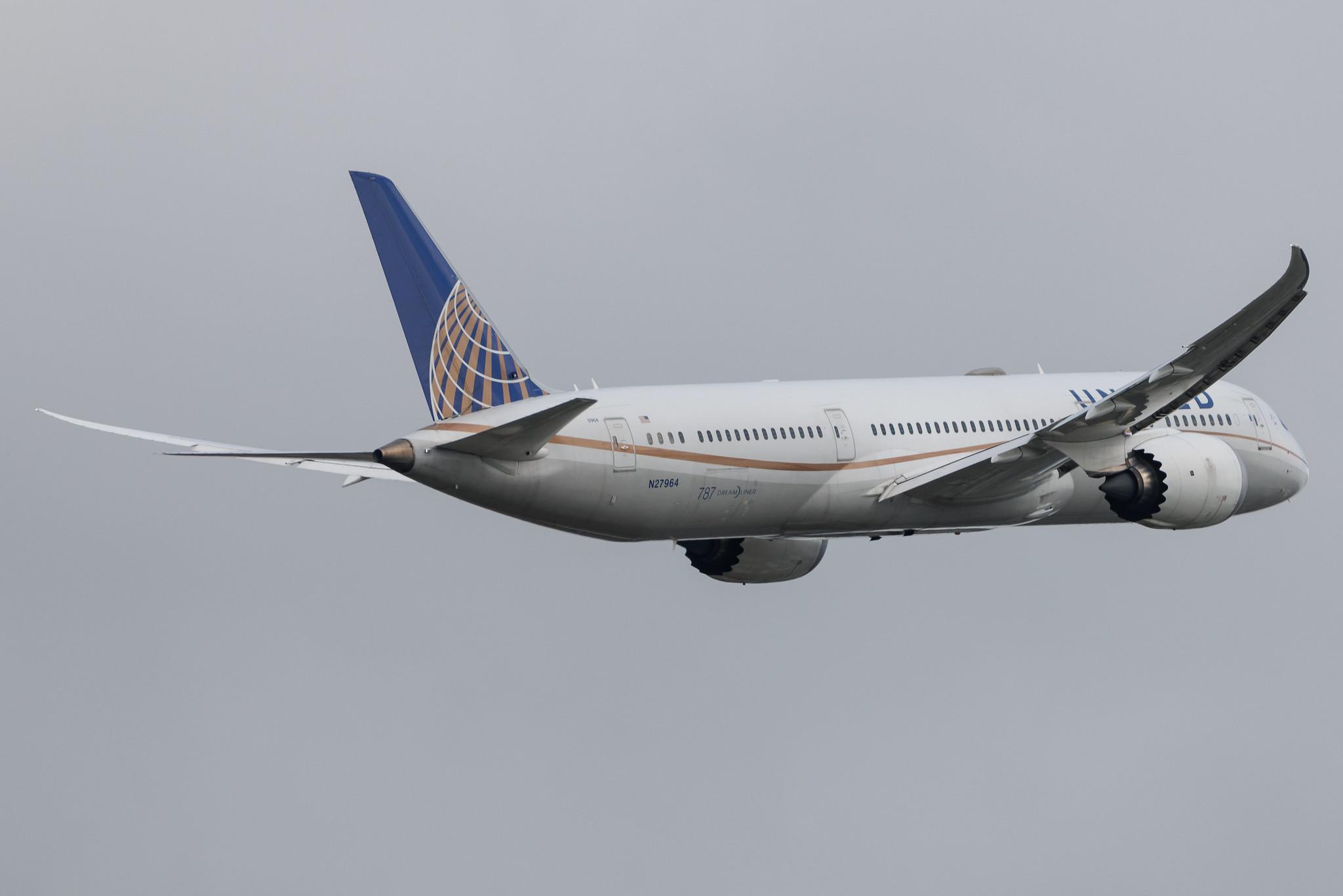 London Heathrow: United Airlines (UA / UAL) | Boeing 787-9 Dreamliner B789 | N27964 | MSN 37813