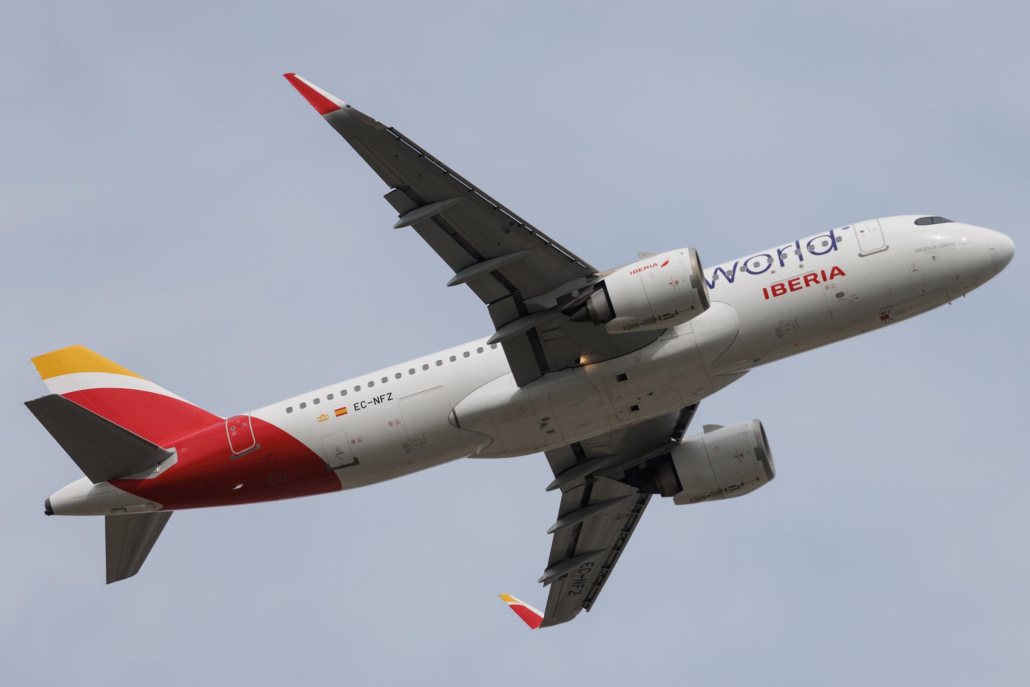 London Heathrow: Iberia (IB / IBE) | Livery: Oneworld Livery | Airbus A320-251N A20N | EC-NFZ | MSN 10002