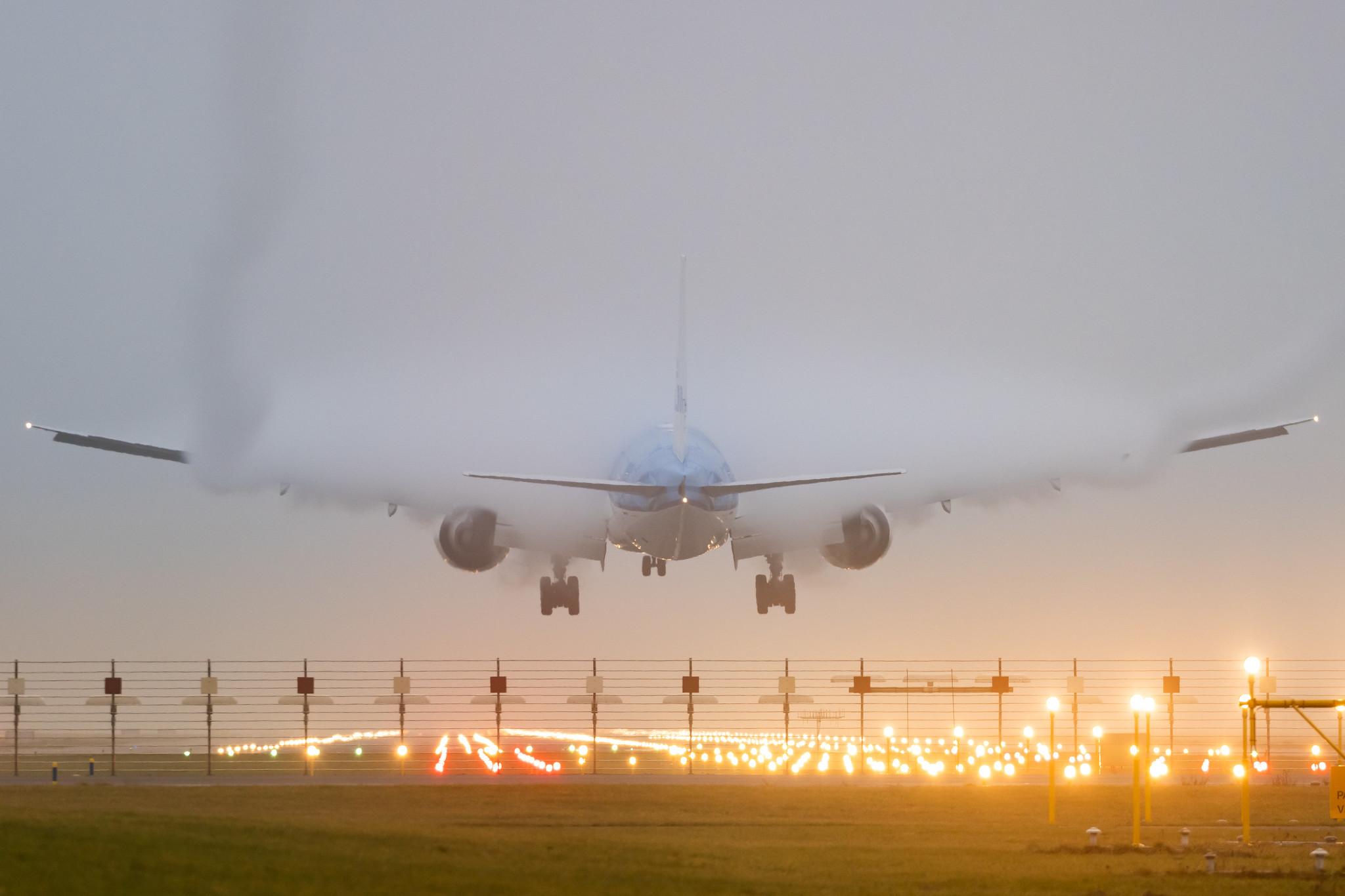 Amsterdam Schiphol: KLM (KL / KLM) | Boeing 777-306(ER) B77W | PH-BVN | MSN 44549