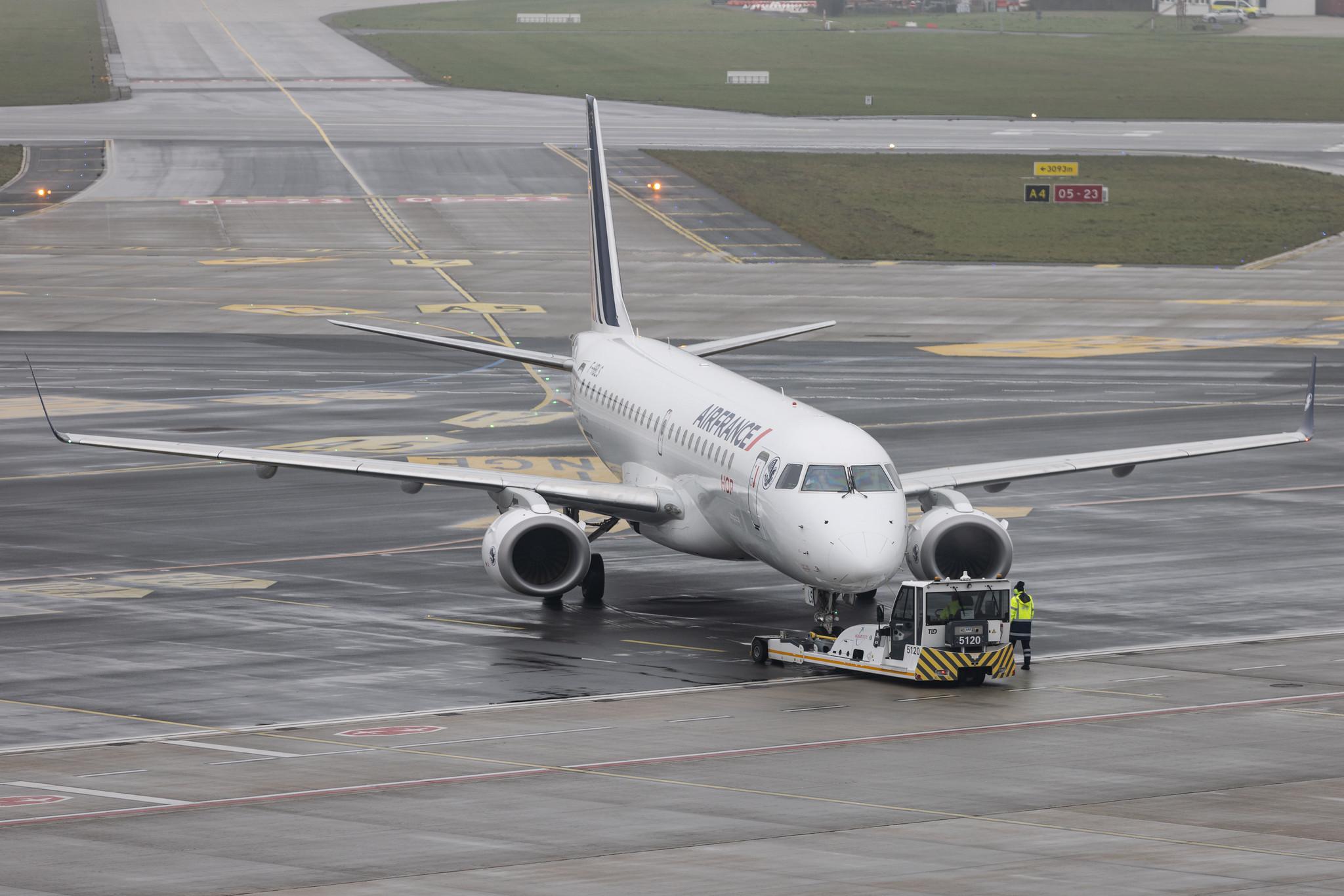 Hamburg Airport: Air France (AF / AFR) | Operator: Air France Hop | Embraer E190STD E190 | F-HBLS | MSN 19000326