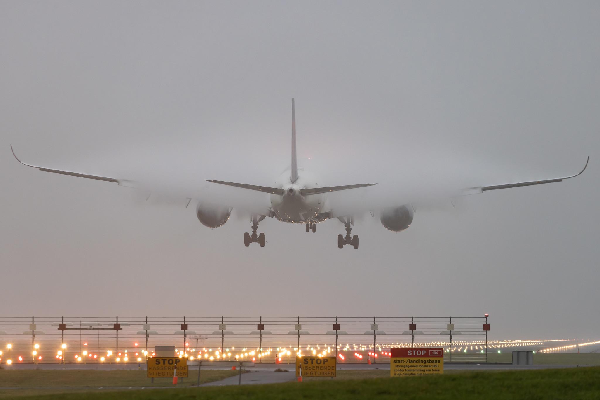 Amsterdam Schiphol: Delta Air Lines (DL / DAL) | Airbus A350-941 A359 | N505DN | MSN 164