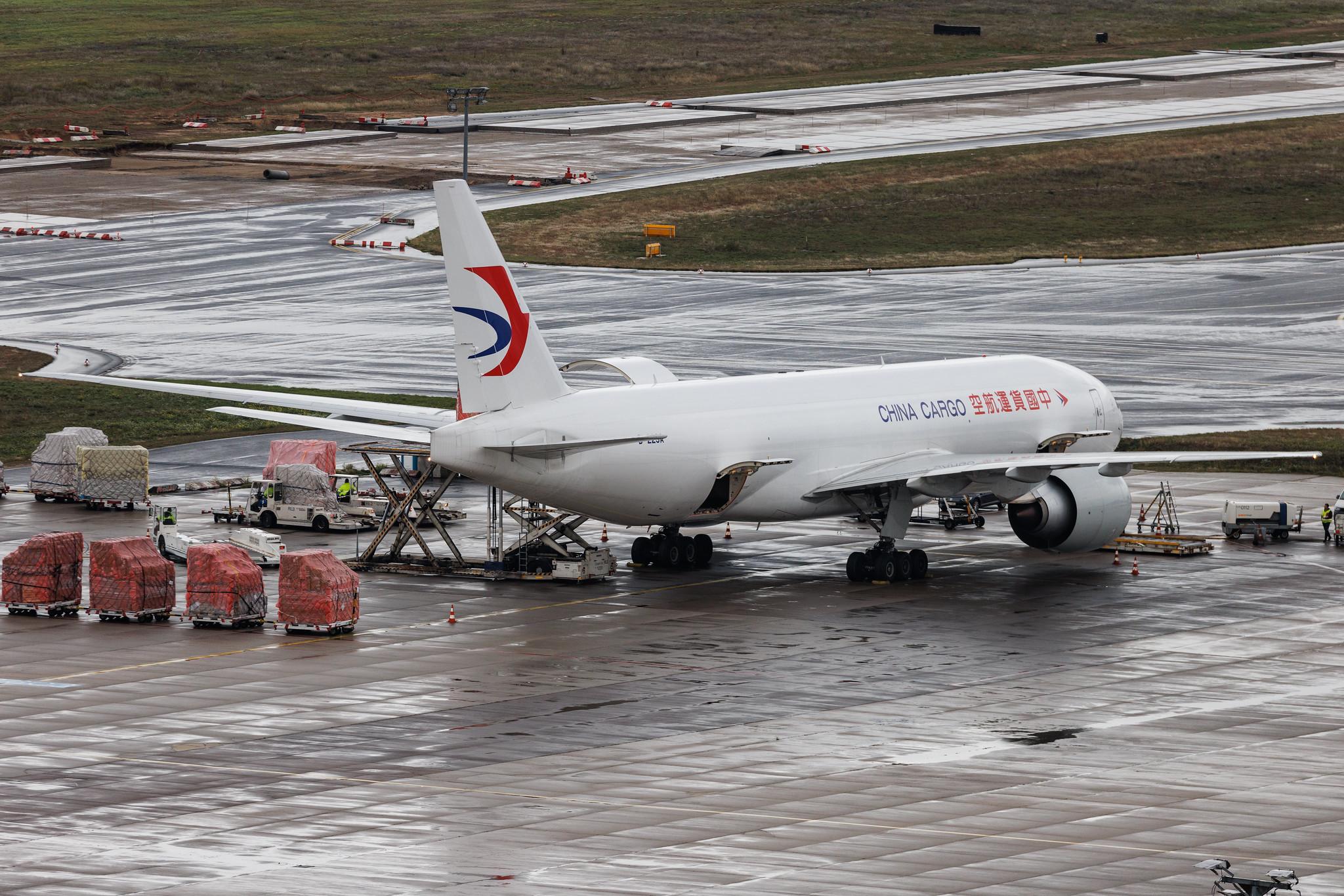 Frankfurt Airport: China Cargo Airlines (CK / CKK) | Boeing 777-F B77L | B-223A | MSN 67799