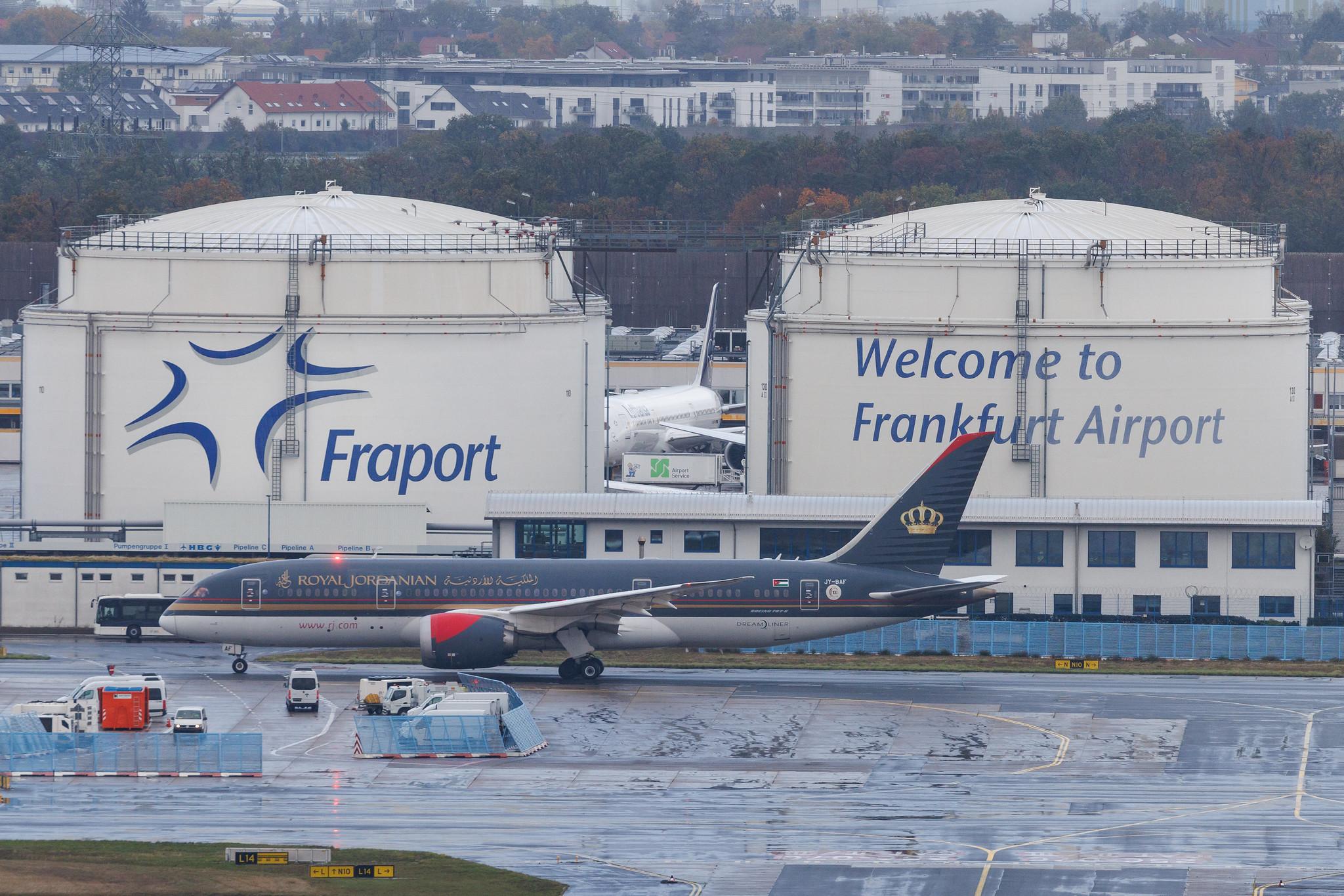 Frankfurt Airport: Royal Jordanian (RJ / RJA) | Boeing 787-8 Dreamliner B788 | JY-BAF | MSN 36112