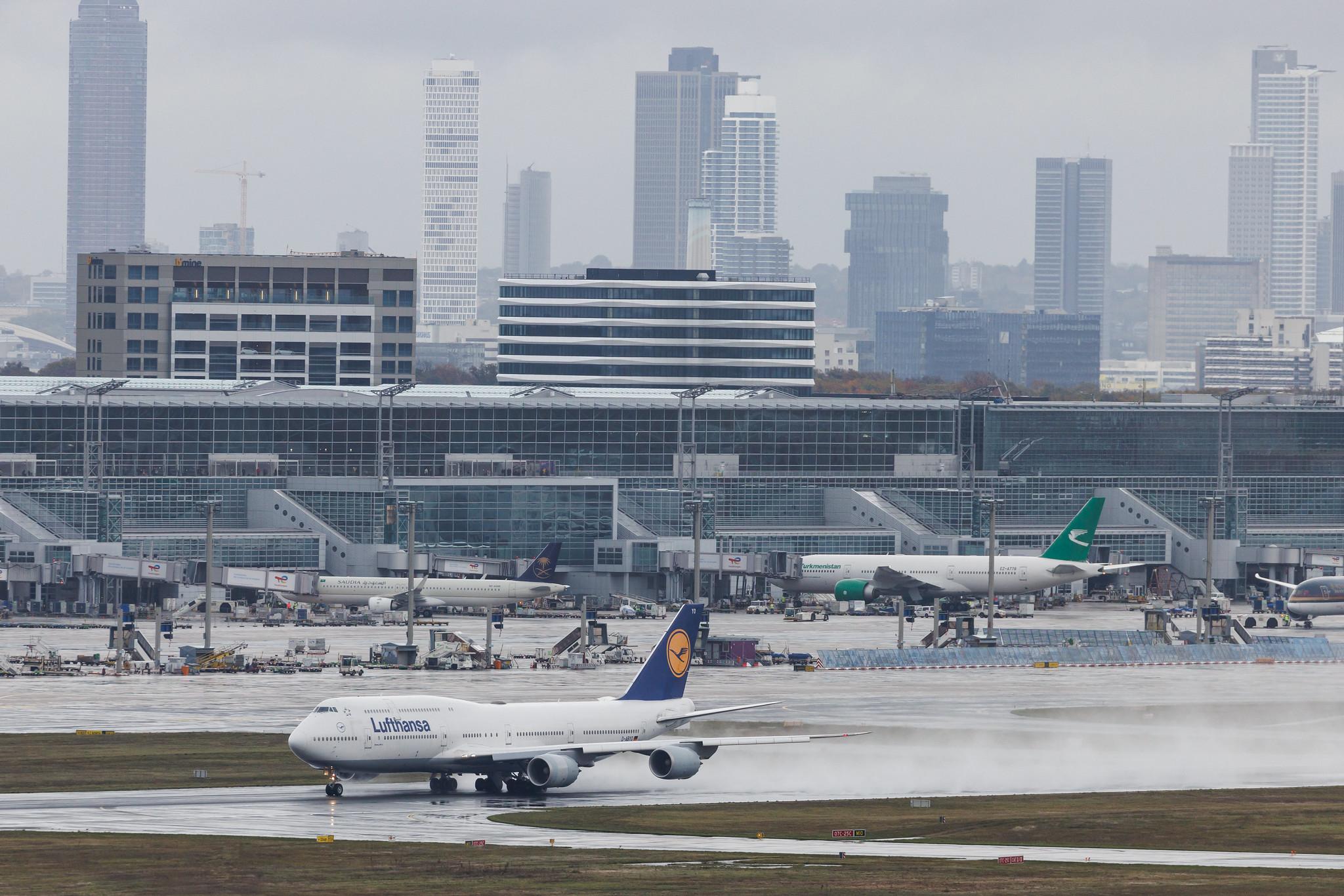 Frankfurt Airport: Lufthansa (LH / DLH) | Boeing 747-830 B748 | D-ABYO | MSN 37841