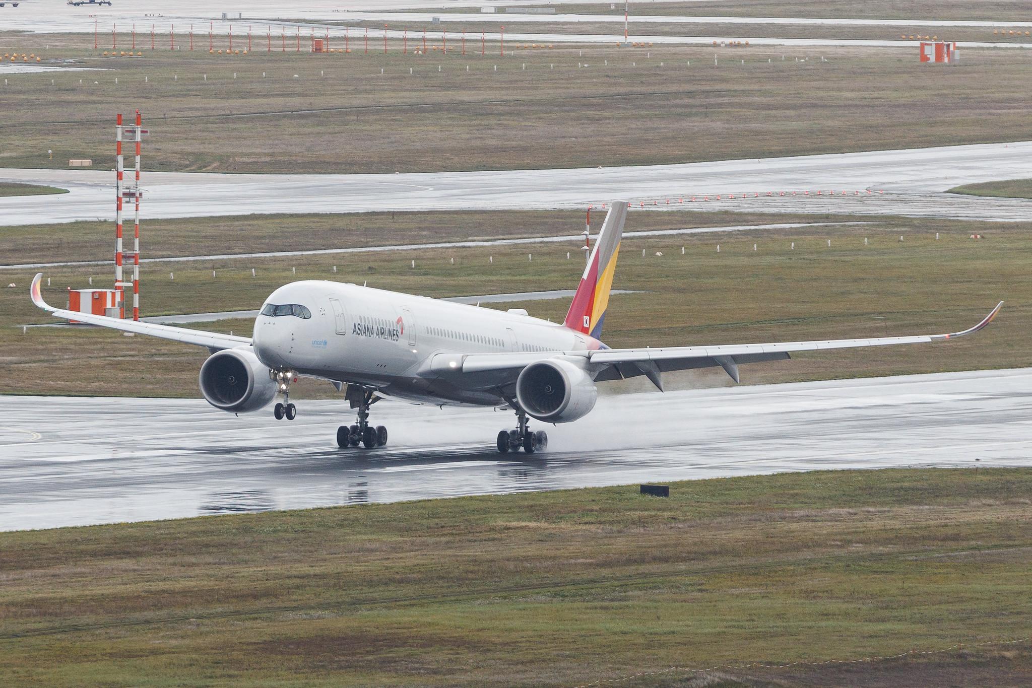 Frankfurt Airport: Asiana Airlines (OZ / AAR) | Airbus A350-941 A359 | HL8078 | MSN 094