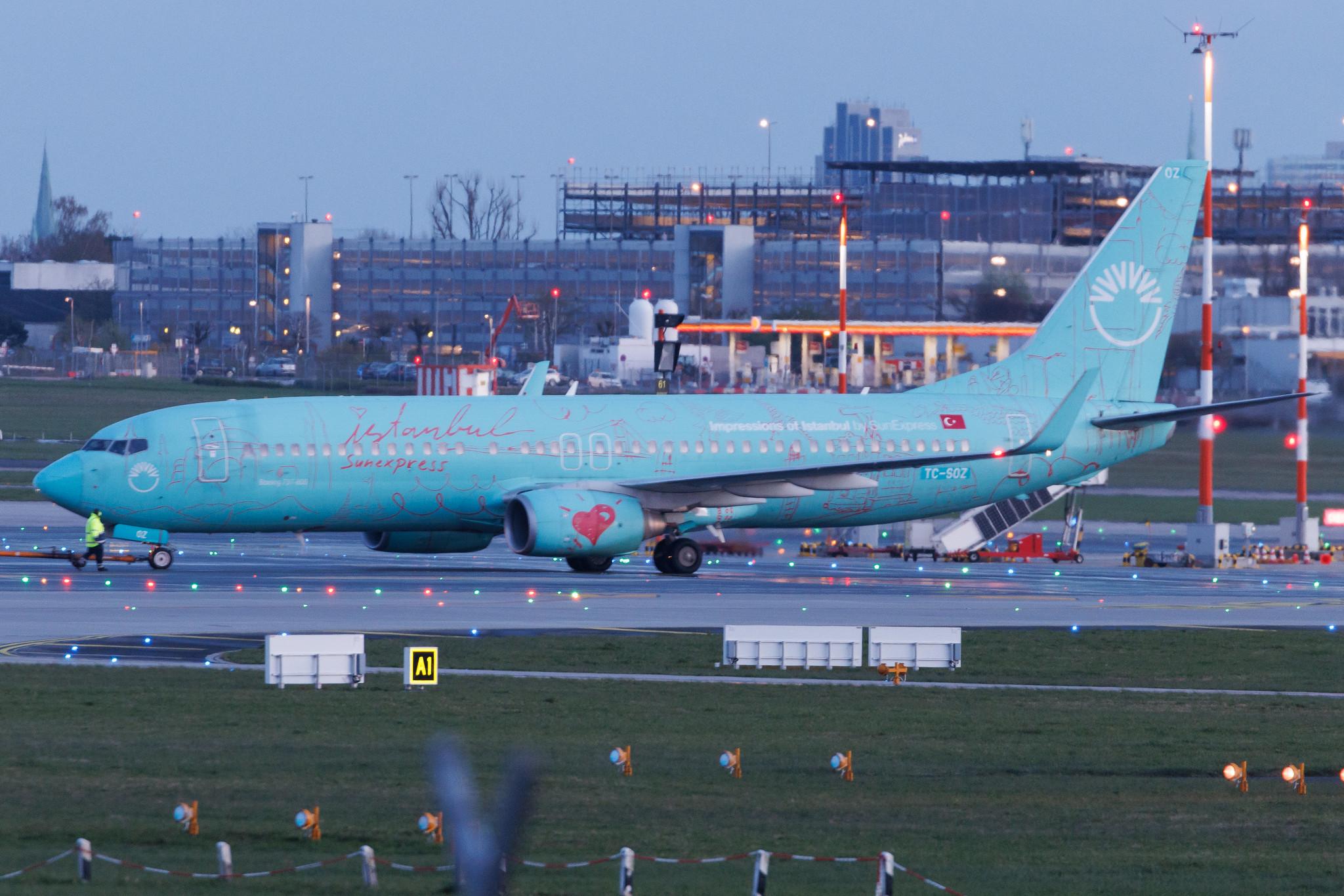 Hamburg Airport: SunExpress (XQ / SXS) | Boeing 737-8HX B738 | TC-SOZ | MSN 29649