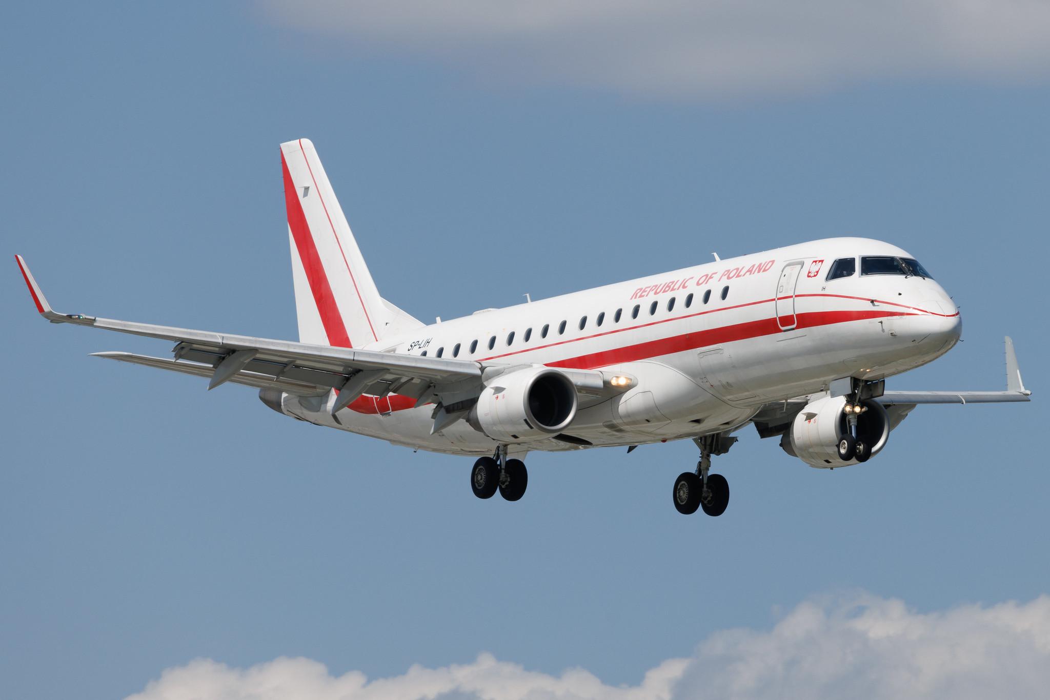 Warsaw Chopin Airport: Polish Government (/ PLF) | Operator: LOT | Embraer E175LR E75S | SP-LIH | MSN 17000288