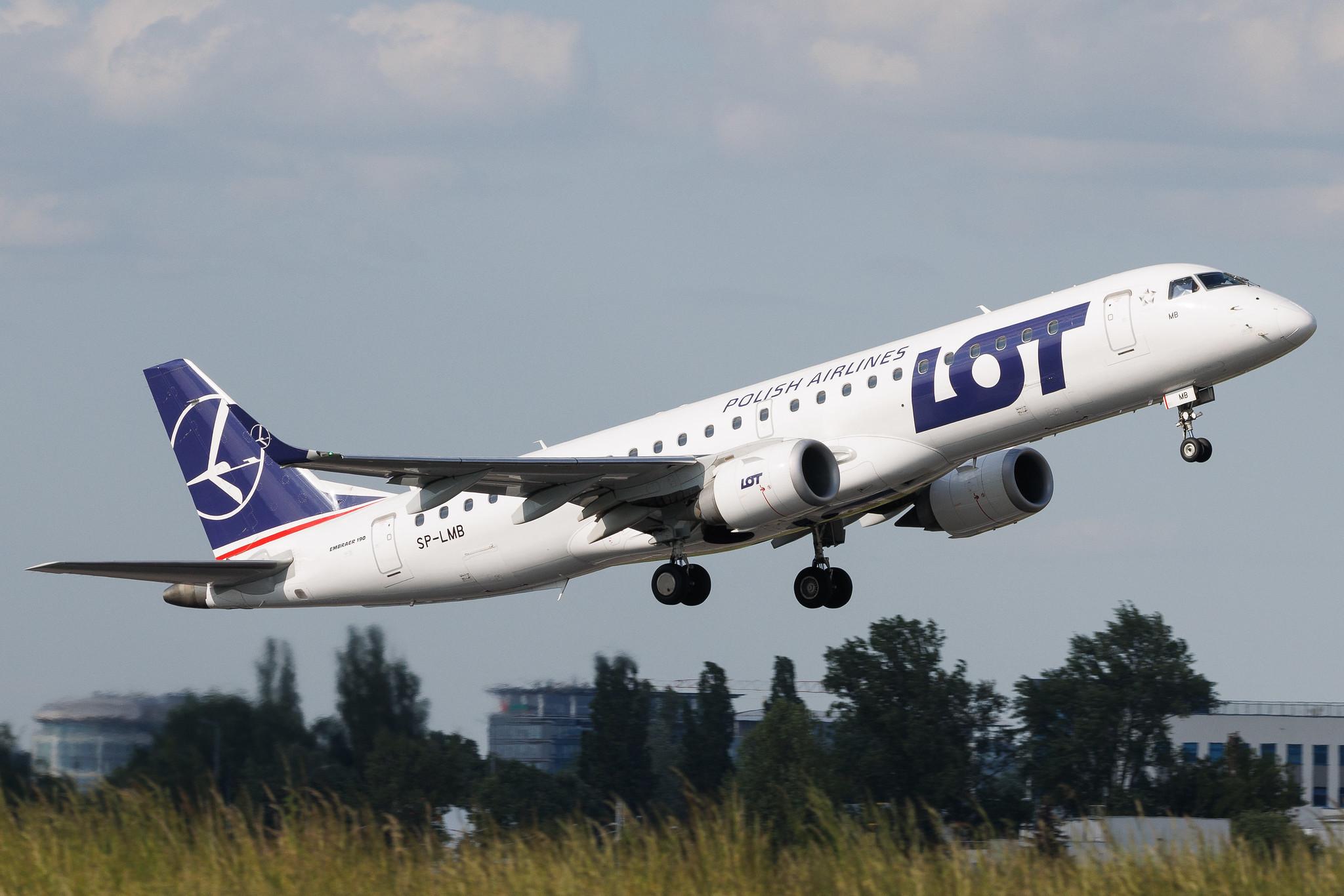 Warsaw Chopin Airport: LOT (LO / LOT) | Embraer E190STD E190 | SP-LMB | MSN 19000762