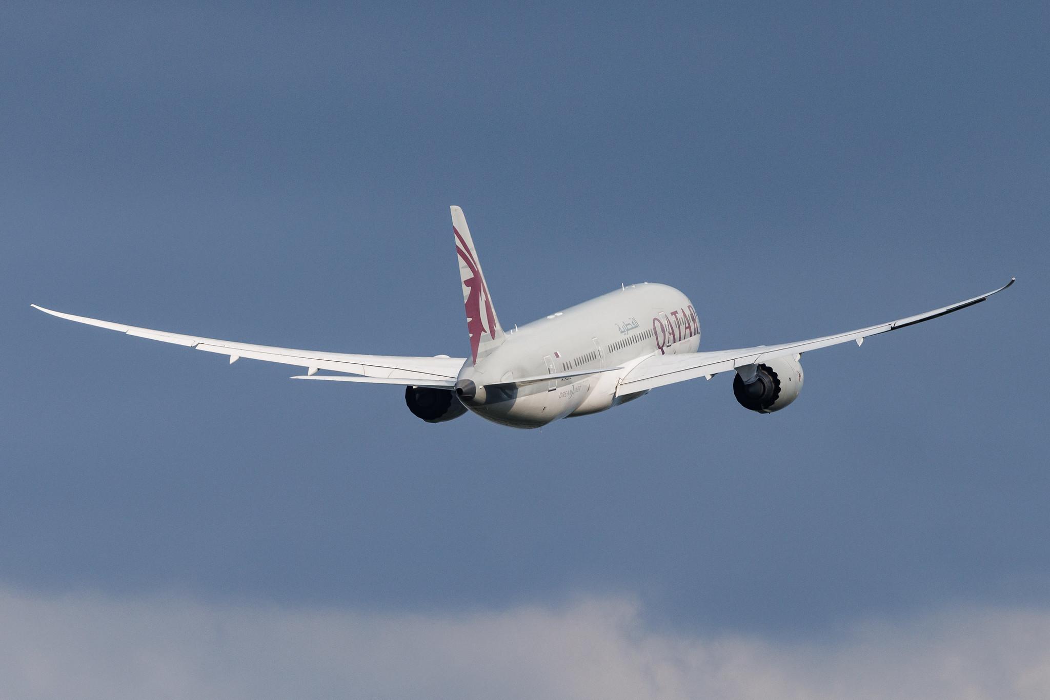 Warsaw Chopin Airport: Qatar Airways (QR / QTR) | Livery: 25 Years of Excellence Sticker | Boeing 787-8 Dreamliner B788 | A7-BCZ | MSN 38344
