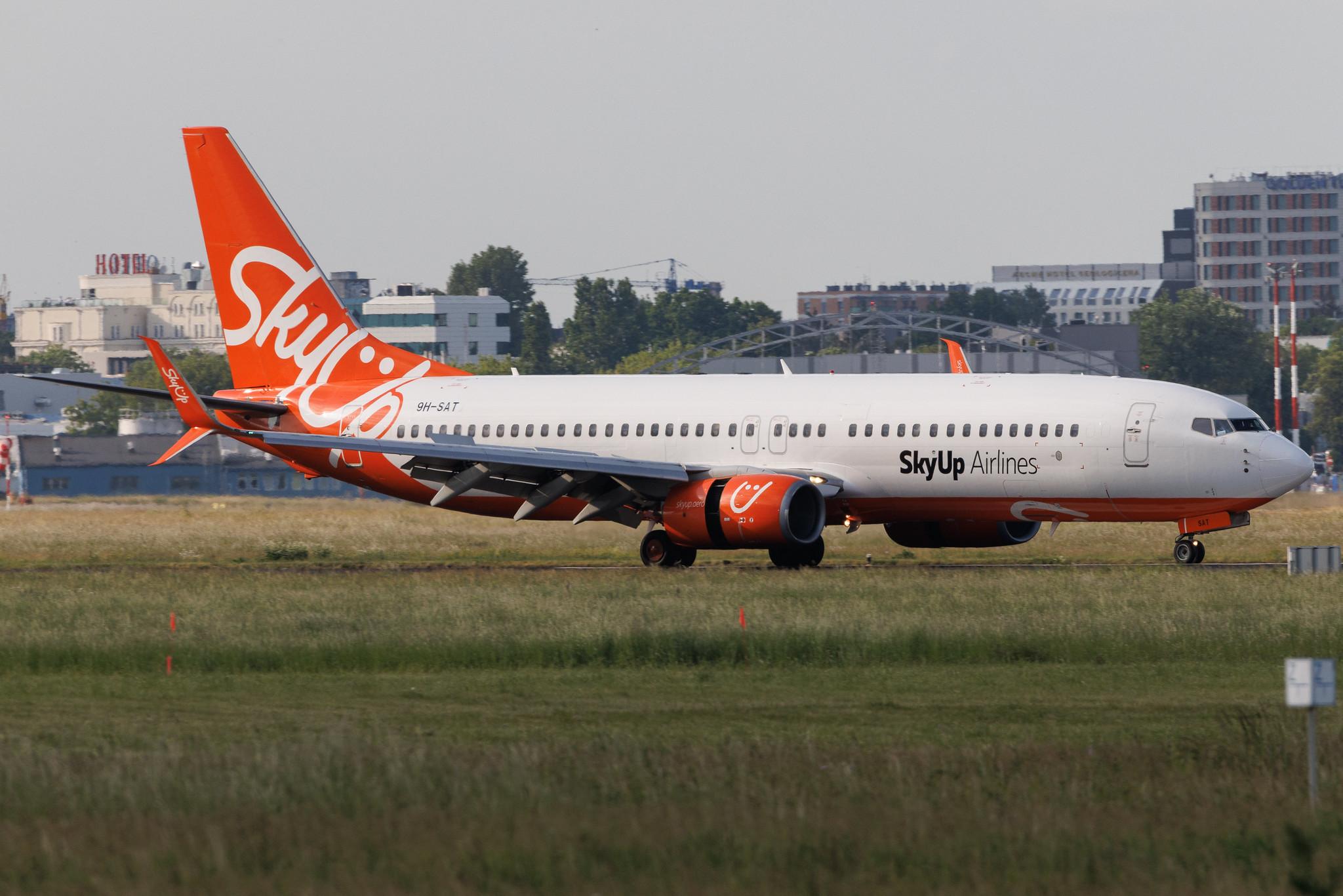 Warsaw Chopin Airport: SkyUp Airlines (PQ / SQP) | Operator: SkyUp MT | Boeing 737-8Q8 B738 | 9H-SAT | MSN 29368