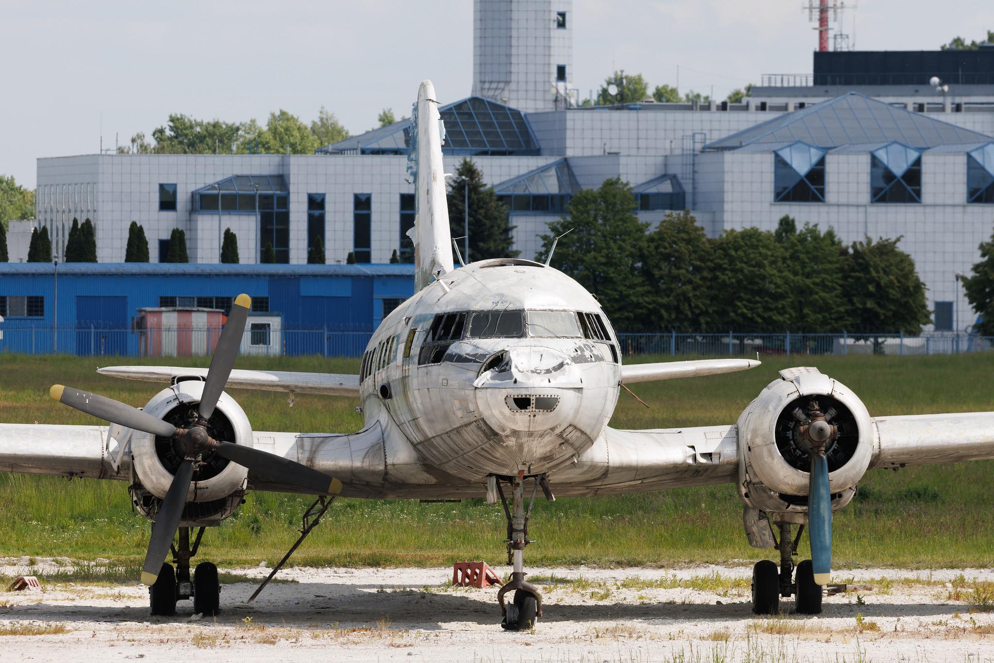 Warsaw Chopin Airport: LOT (LO / LOT) | Ilyushin Il-14P IL14 | SP-LNE | MSN 6341602