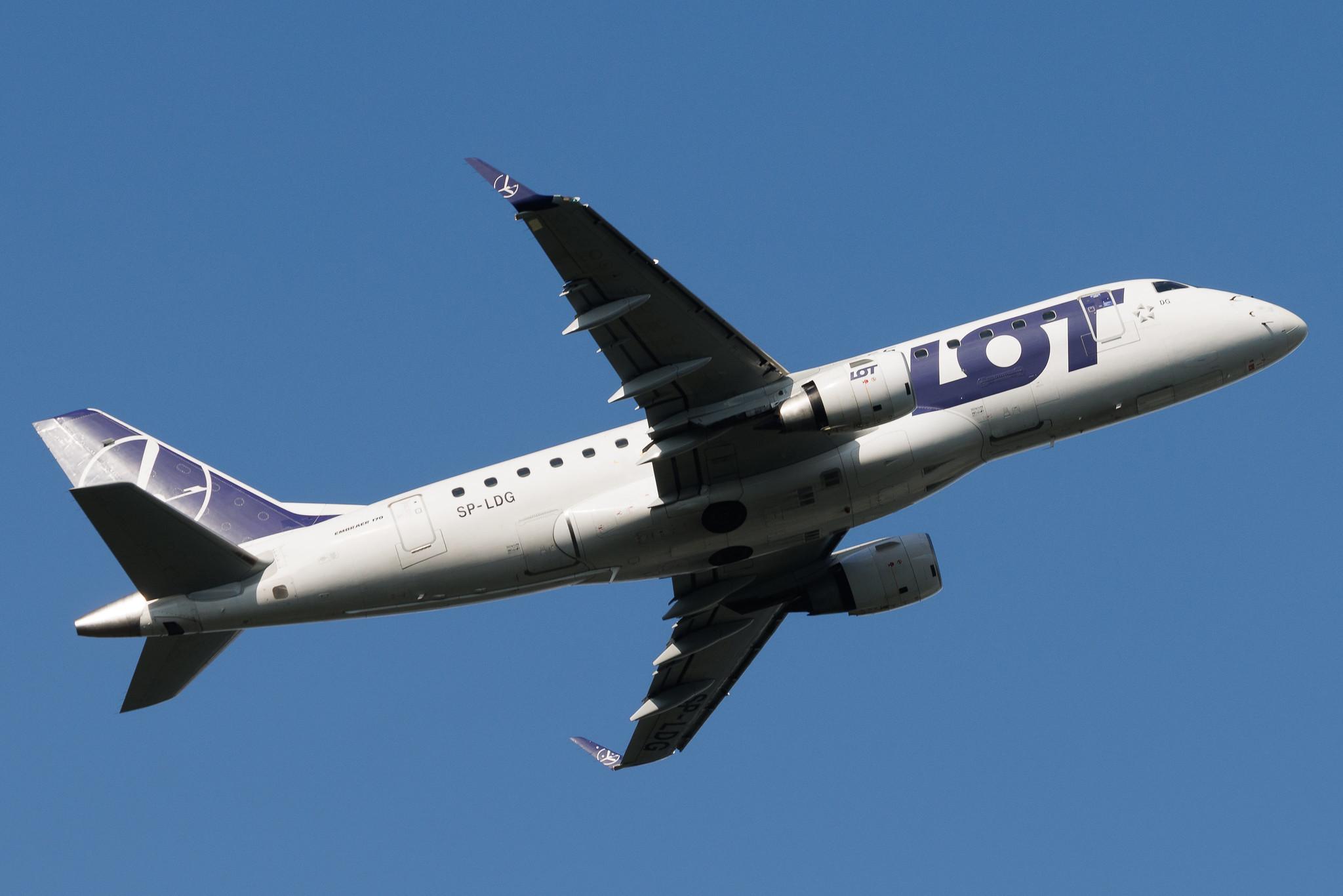 Warsaw Chopin Airport: LOT (LO / LOT) | Embraer E170STD E170 | SP-LDG | MSN 17000065