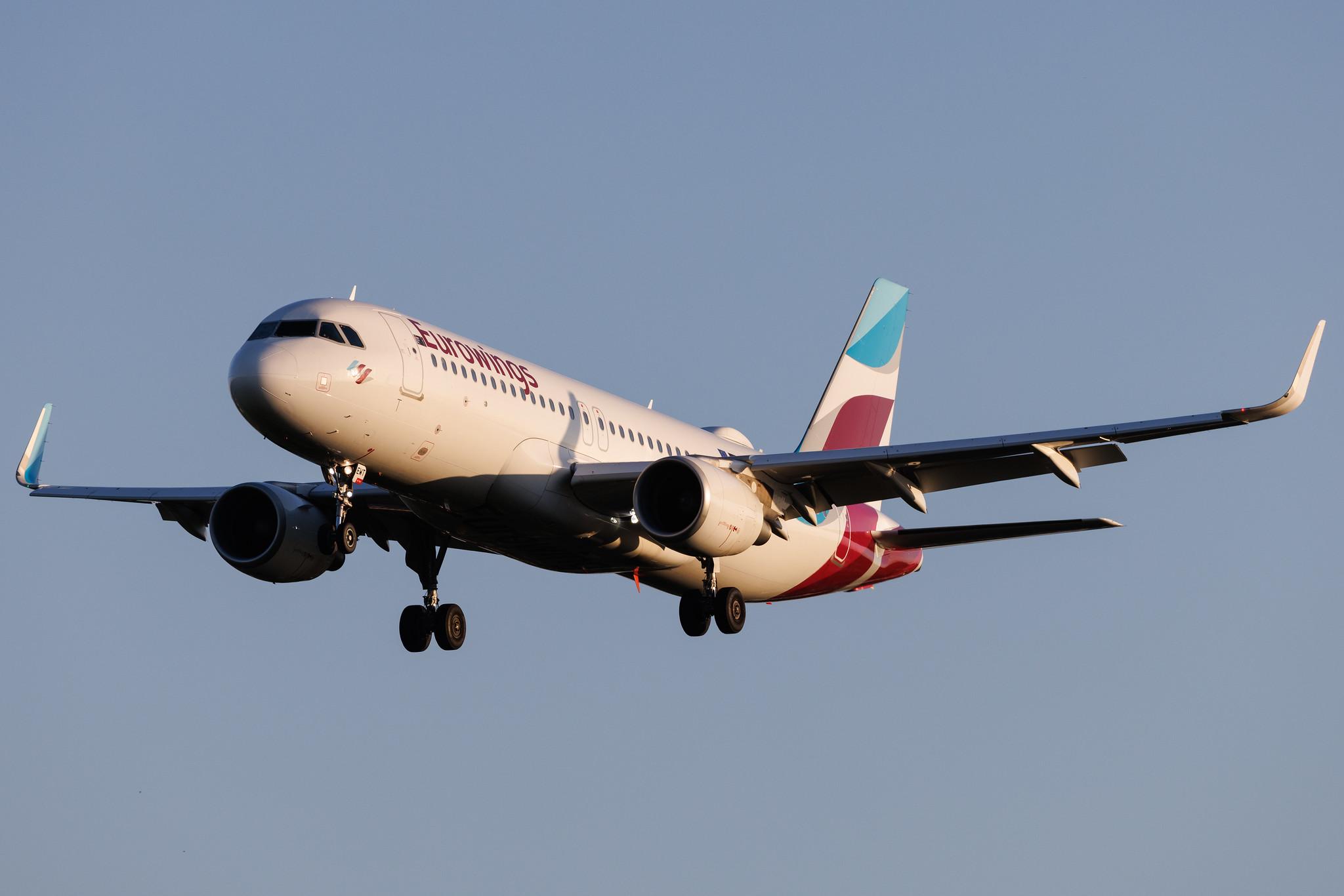 Hamburg Airport: Eurowings (EW / EWG) | Airbus A320-214 A320 | D-AEWT | MSN 7534
