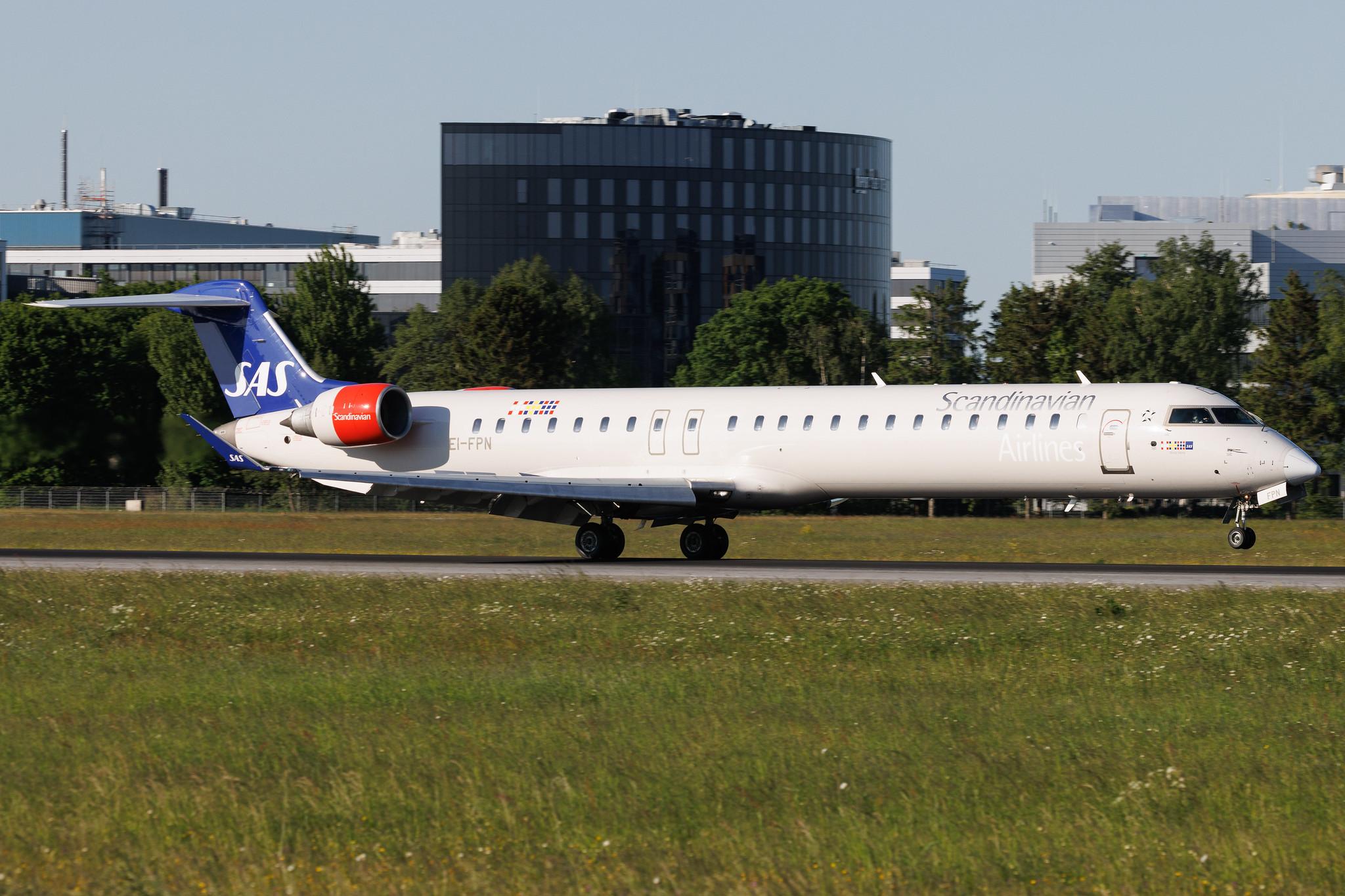 Hamburg Airport: SAS (SK / SAS) | Operator: Cityjet | Mitsubishi CRJ-900LR CRJ9 | EI-FPN | MSN 15433